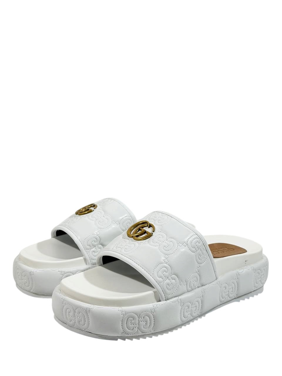 GUCCI GG Embossed Slide Sandals – White Edition 🤍✨
