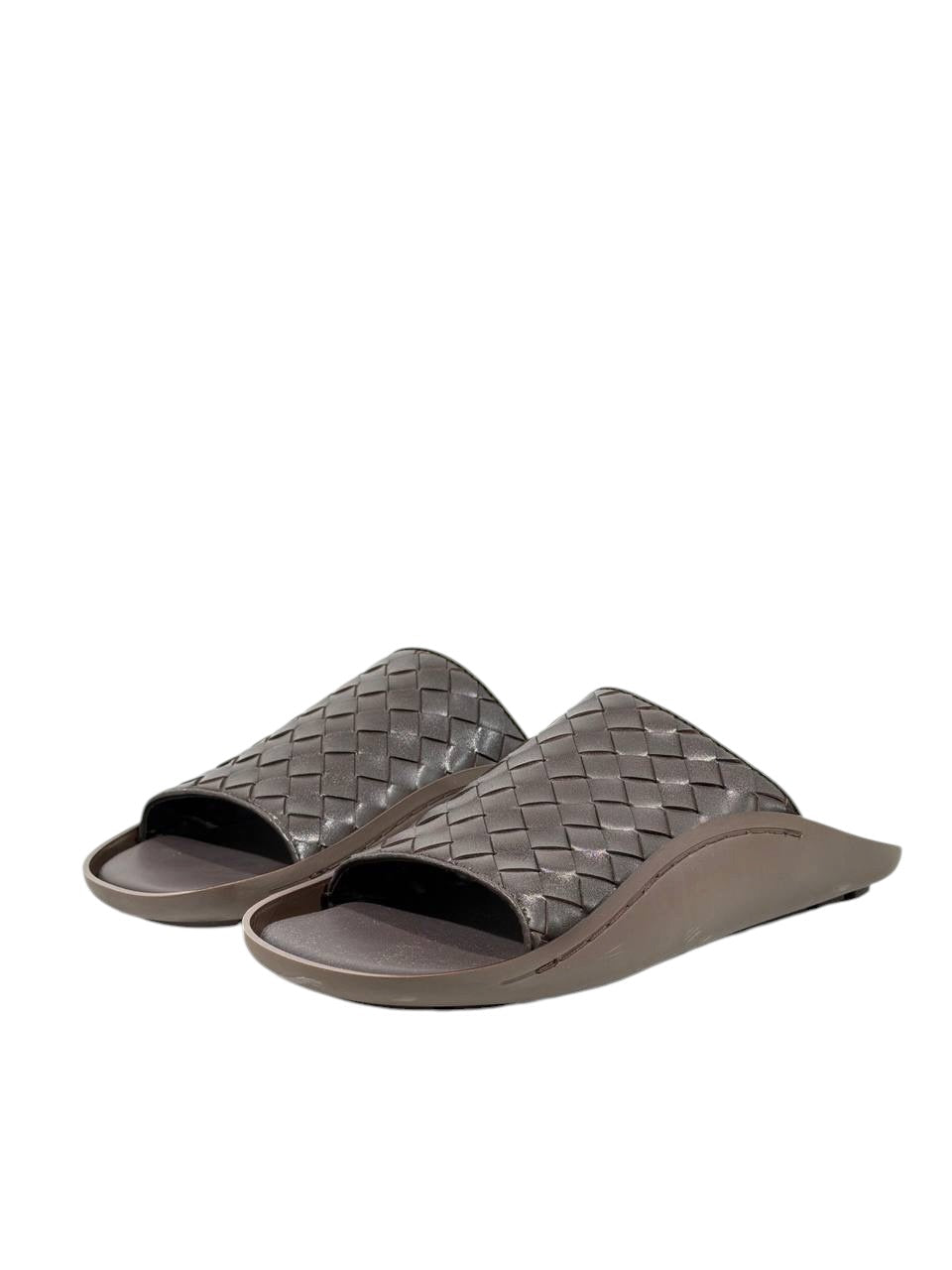 Bottega Veneta Intrecciato Slide Sandals β Brown Edition π€β¨