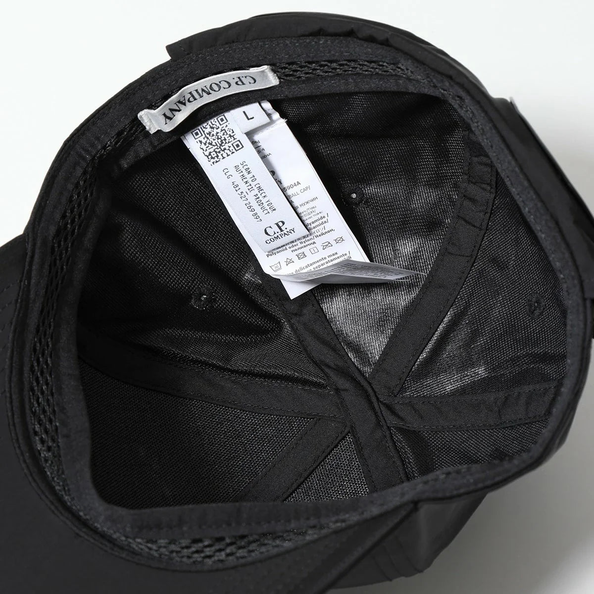 CP Company Goggle Cap – Iconic & Futuristic Headwear