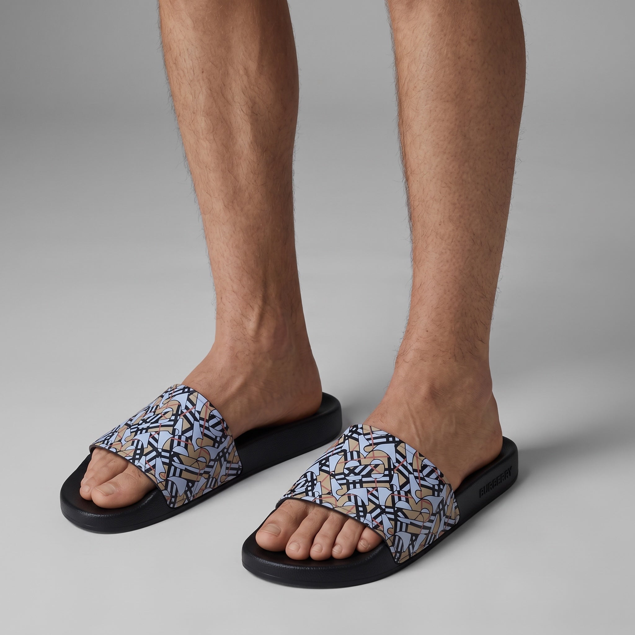 Burberry Slides – Graphic Monogram Print 🩴
