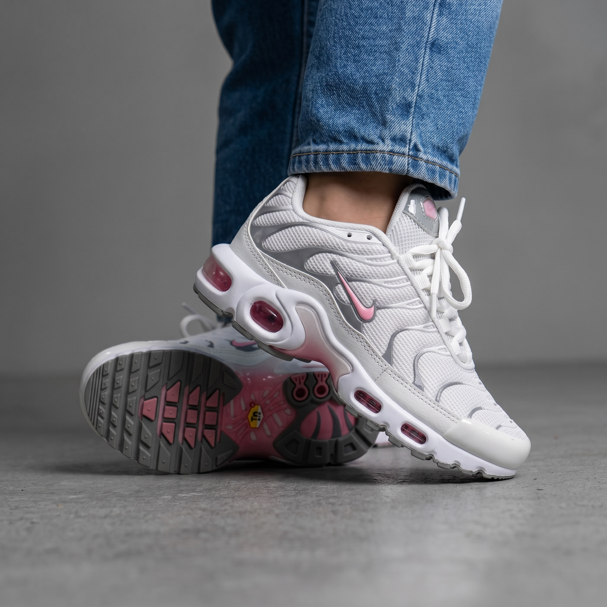 Nike Kids Air Cushion Sneakers β Pink & Grey Sport Shoes ππ