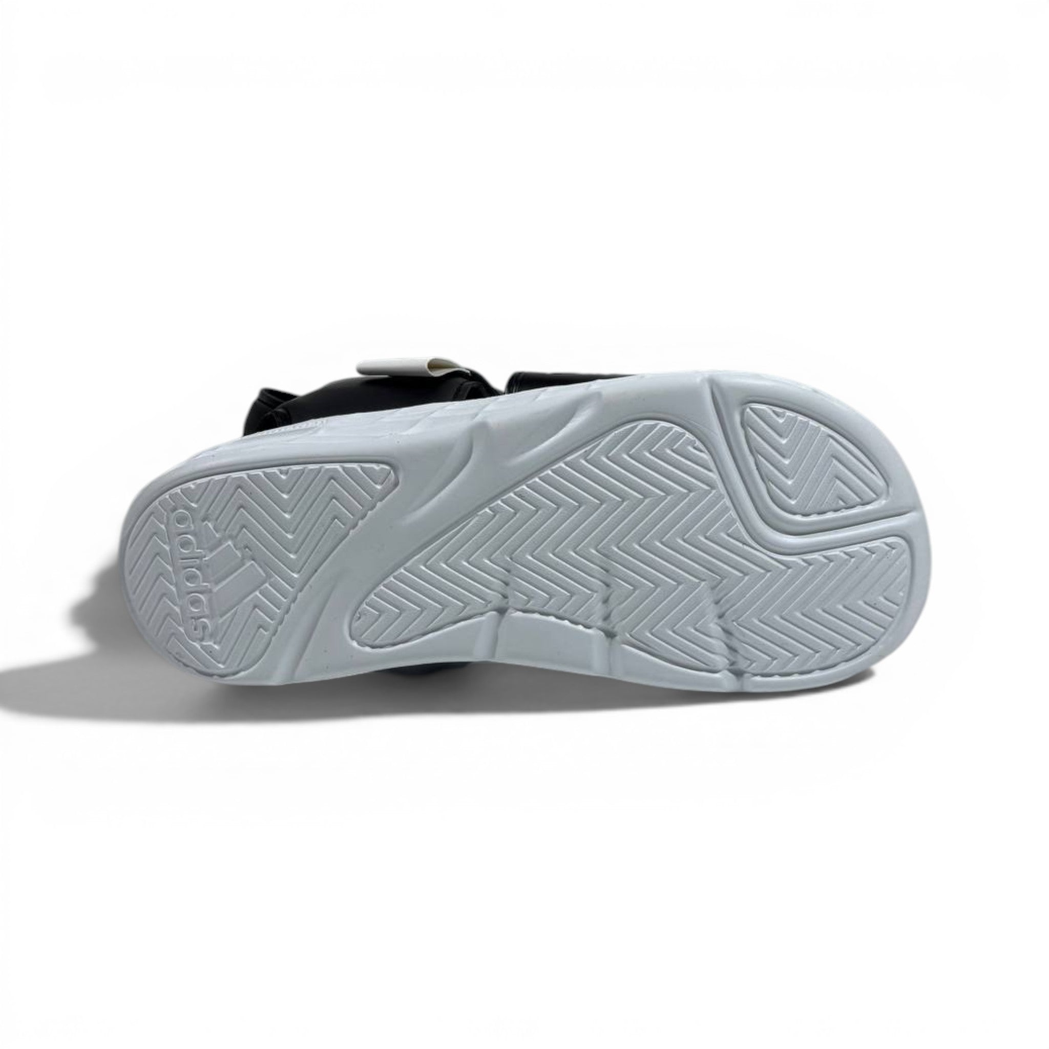 ⚫⚪ Adidas Men’s Sport Comfort Sandals ✨