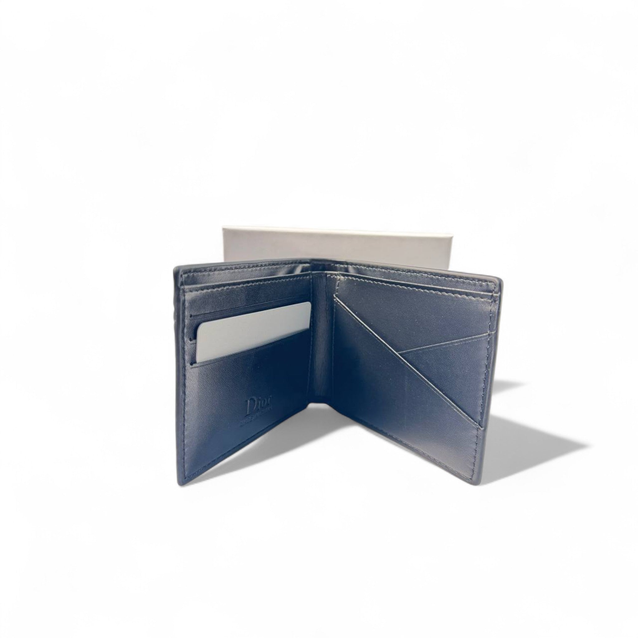 π€ Dior Embossed Black Leather Wallet β Menβs Luxury Bifold Elegance π€