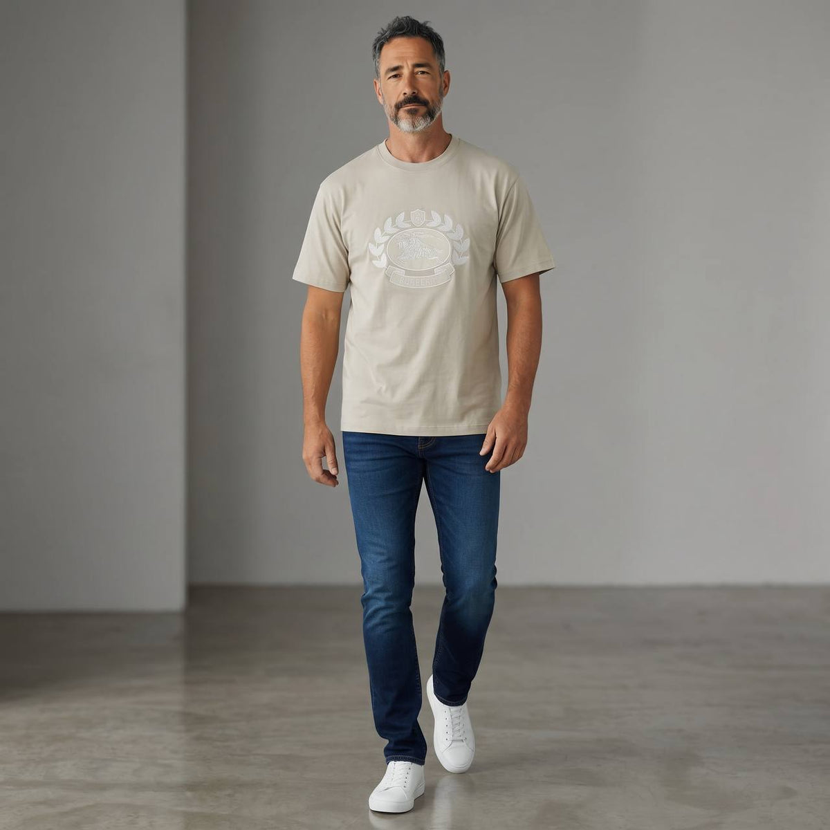Burberry Heritage Crest T-Shirt β Sand Beige π€β¨