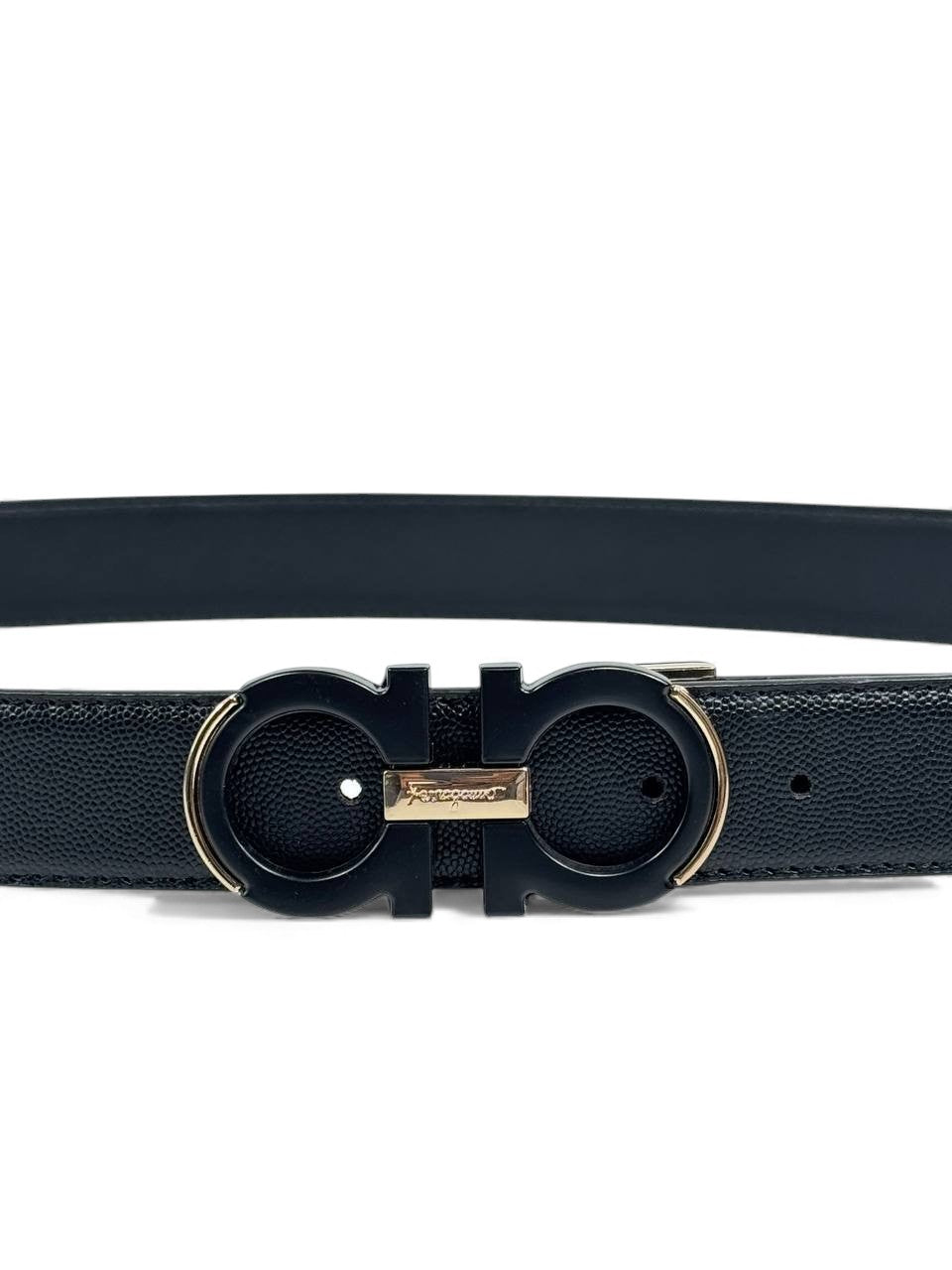🖤 Salvatore Ferragamo Double Gancini Leather Belt – Black & Gold (120 cm) 🖤
