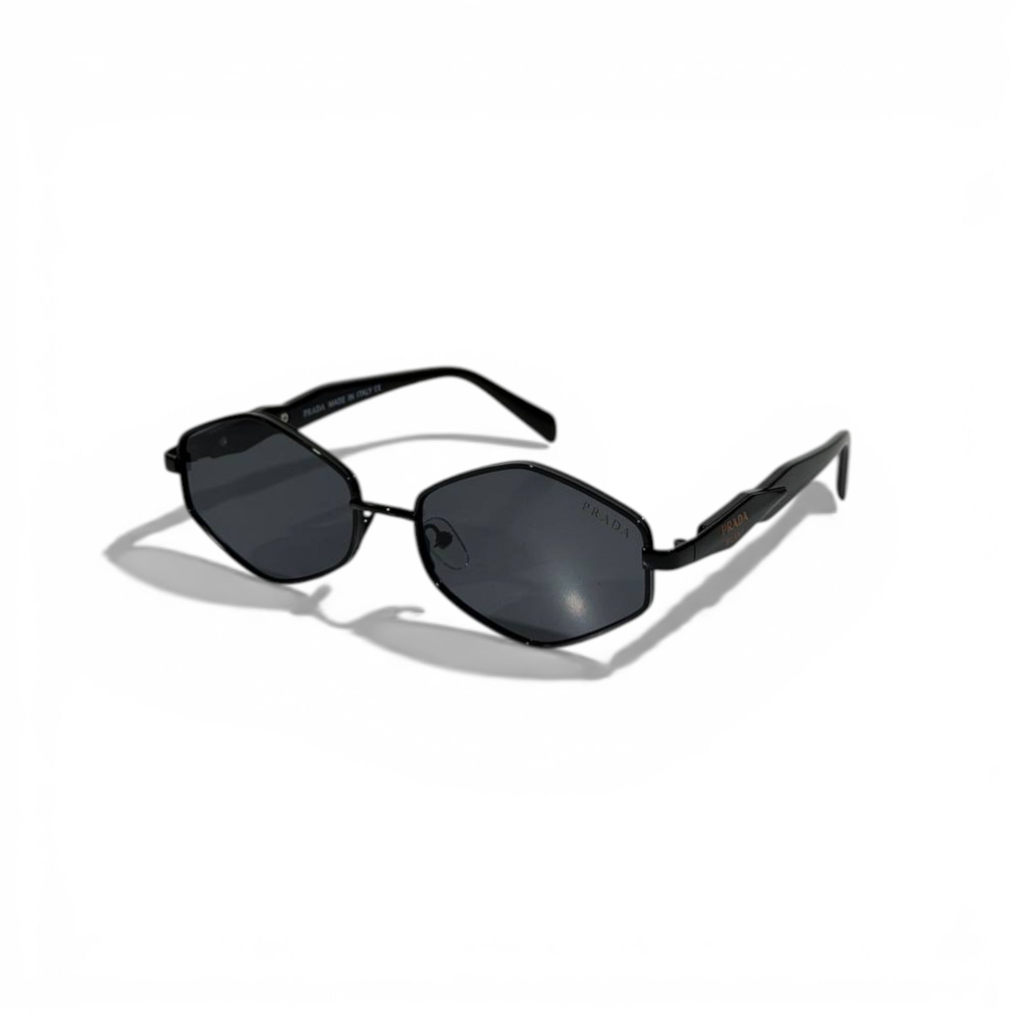 Prada Geometric Metal Sunglasses – Black Edition 🖤✨