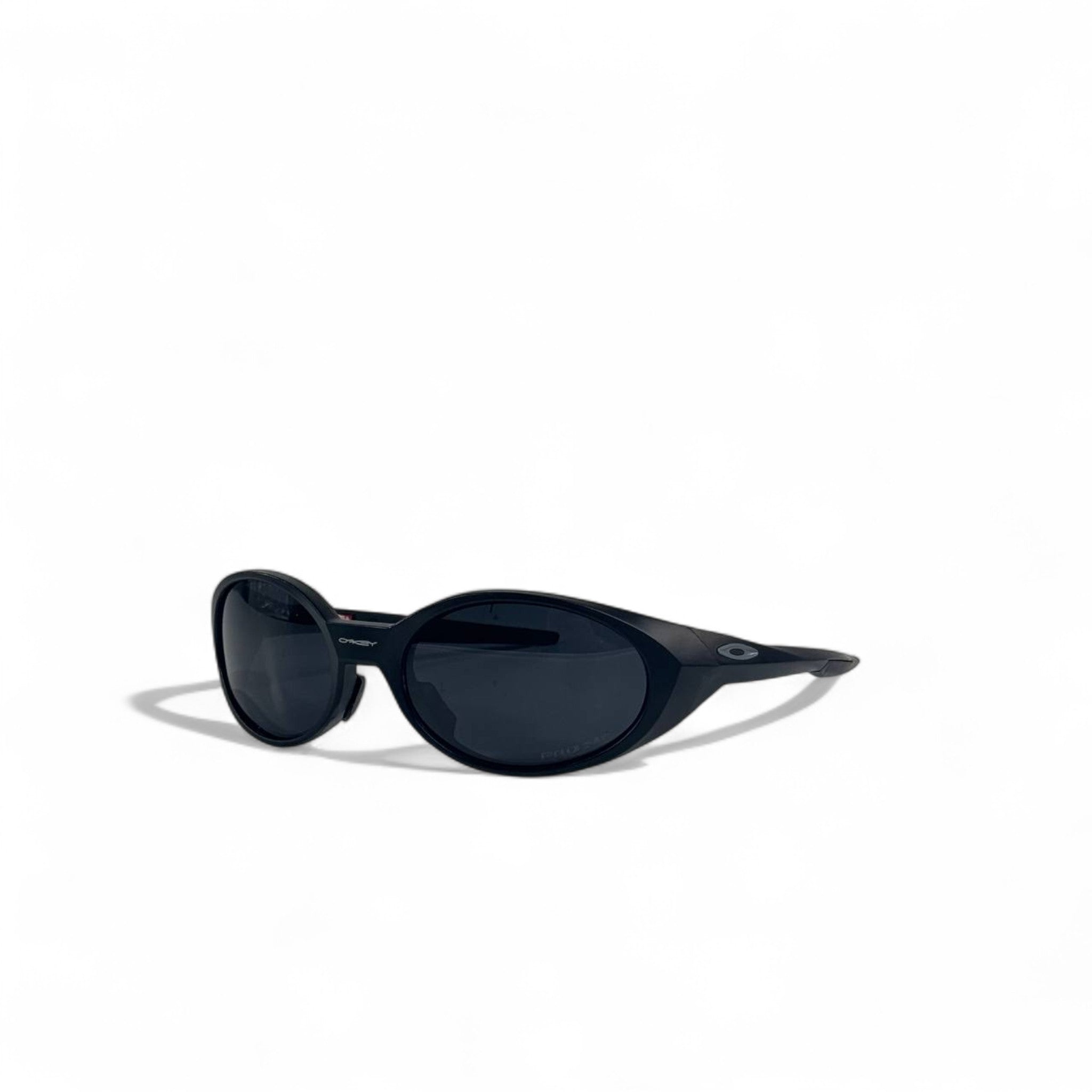 š Oakley Oval Sunglasses ā Futuristic Sport Style