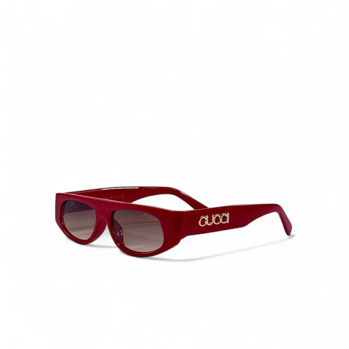 ✨ Gucci Rectangular Sunglasses – Burgundy Red with Gold Logo