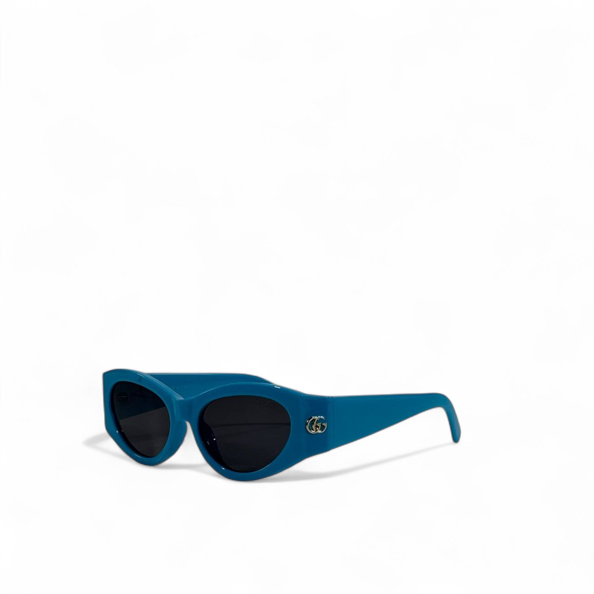 Gucci Retro Oval Sunglasses – Bold Blue Luxury Statement Eyewear