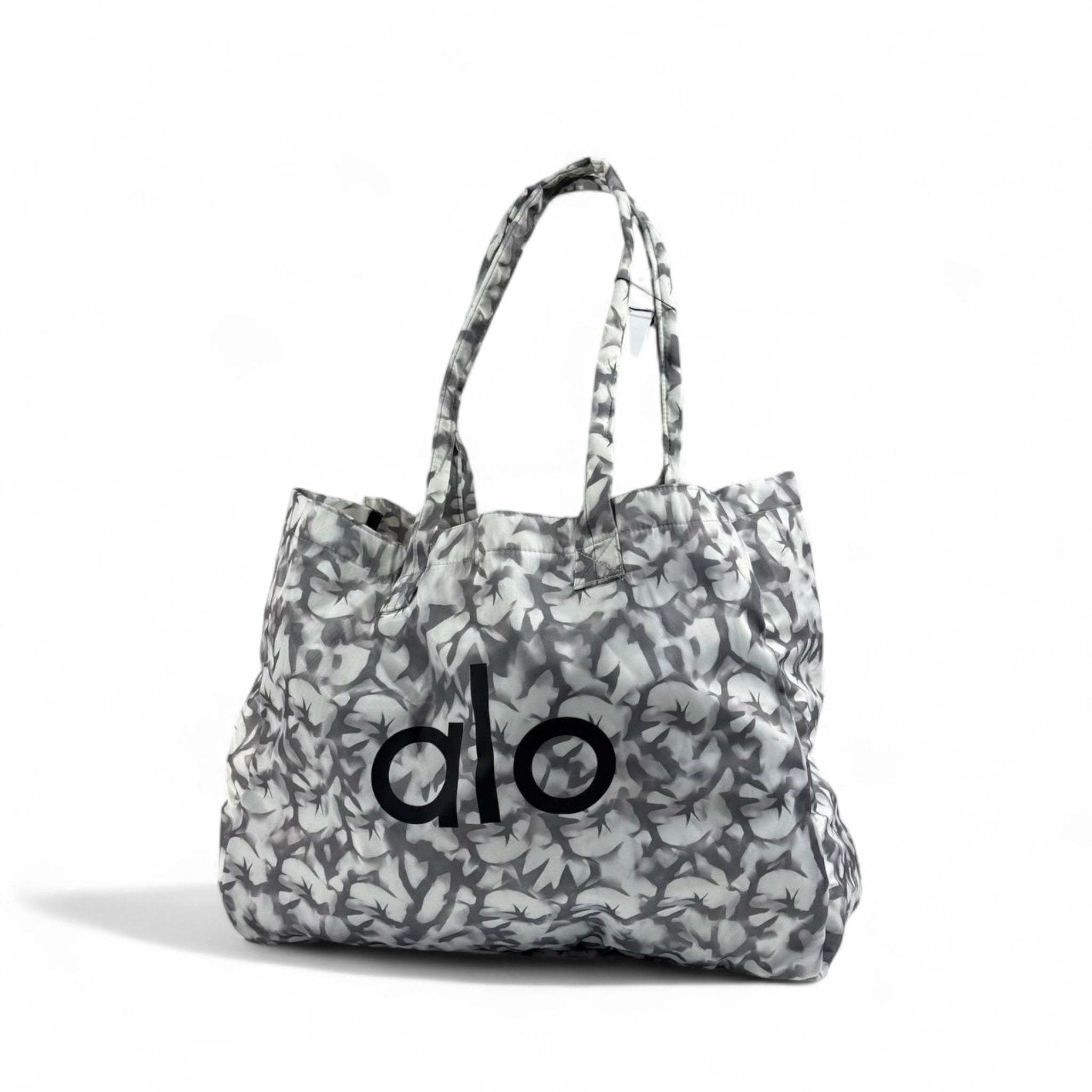 Alo Yoga Printed Tote Bag – Stylish Gym & Lifestyle Carryall