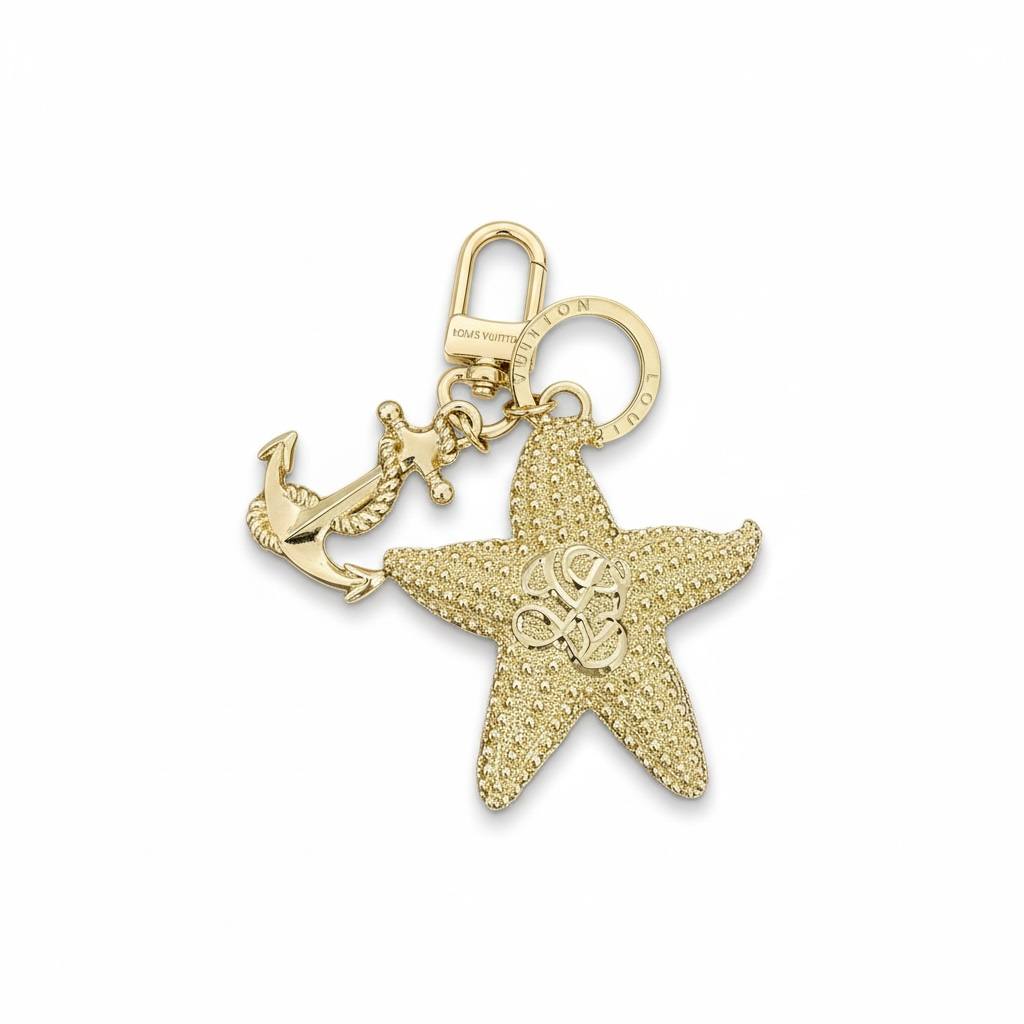 Louis Vuitton Textured Starfish Key Chain – Gold Nautical Luxury Edition ⭐️✨