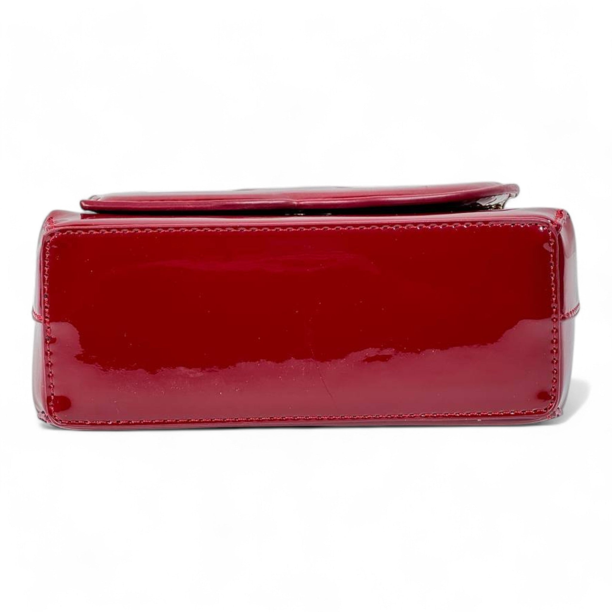 ✨ D&G Glossy Red Patent Top-Handle Bag – Bold, Chic & Unforgettable ✨