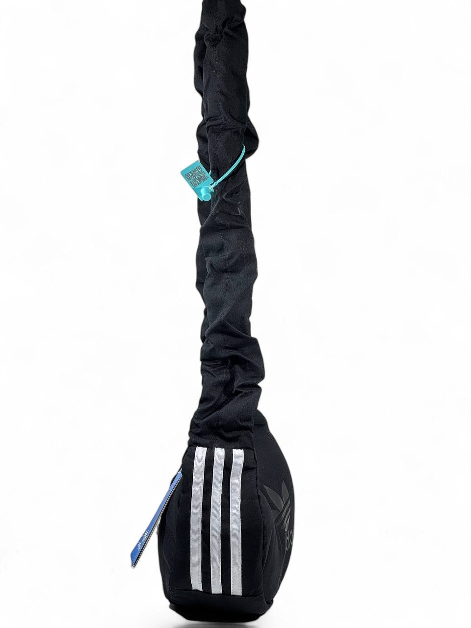 π₯ adidas Shadow Mini Shoulder Bag β Sleek β’ Sporty β’ Everyday Essential π€β¨