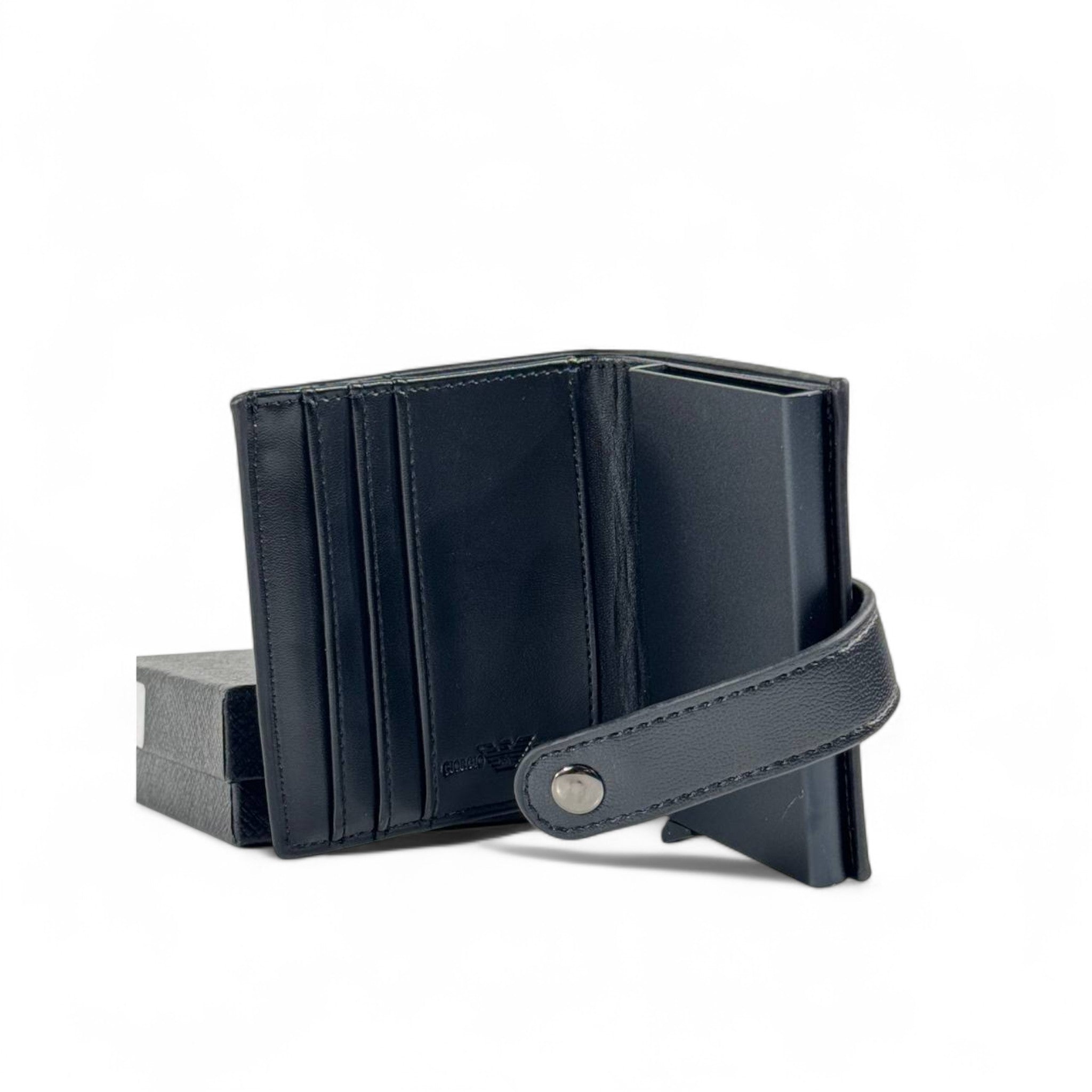 🖤 Emporio Armani Black Leather Wallet – Compact Trifold with Card Holder