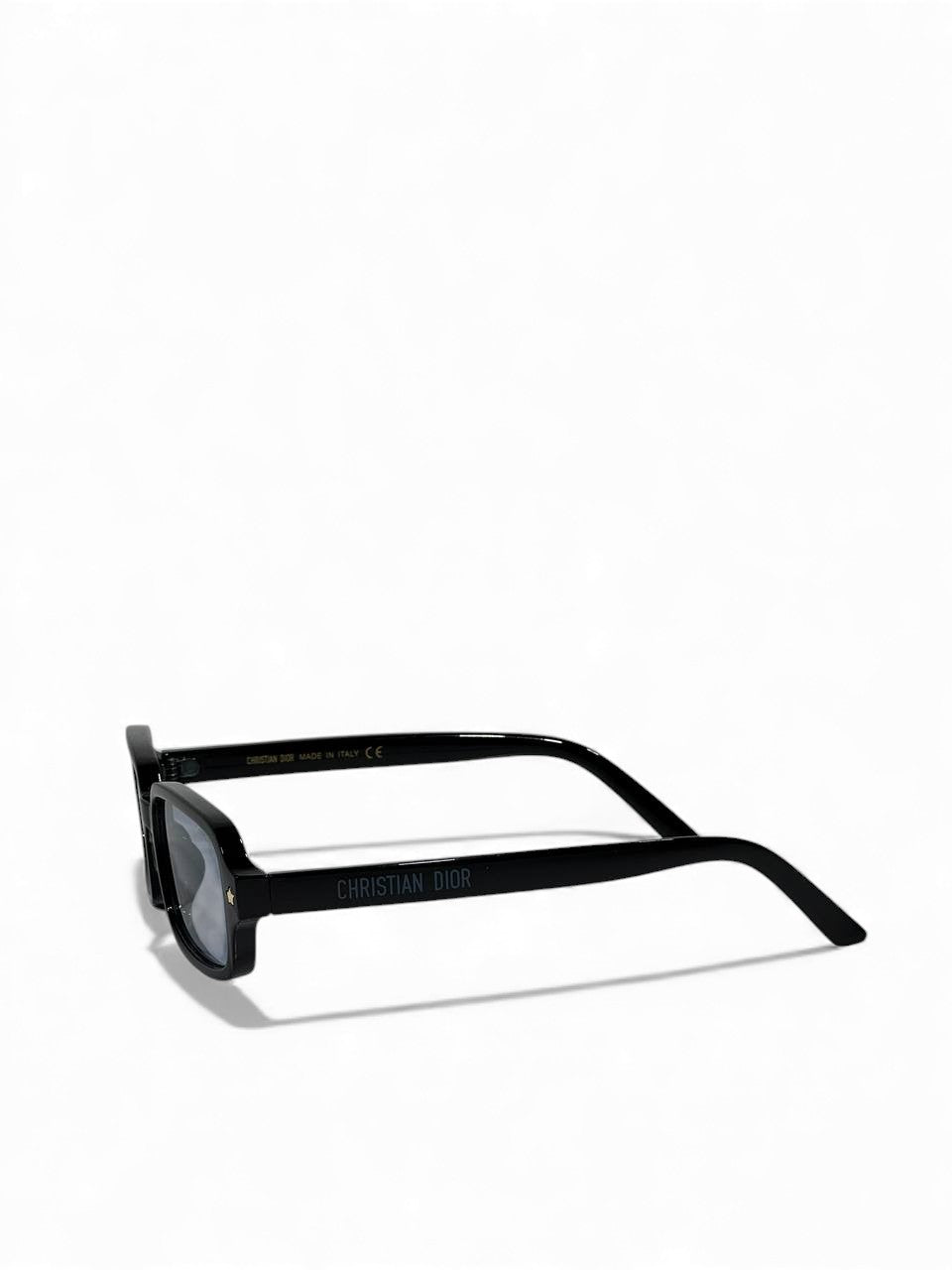Christian Dior-Inspired Black Rectangle Sunglasses – Star Detail Luxury Edition ✨😎