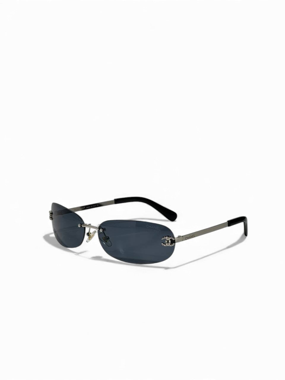 Chanel-Inspired Rimless Oval Sunglasses – Silver CC Crystal Edition 😎✨