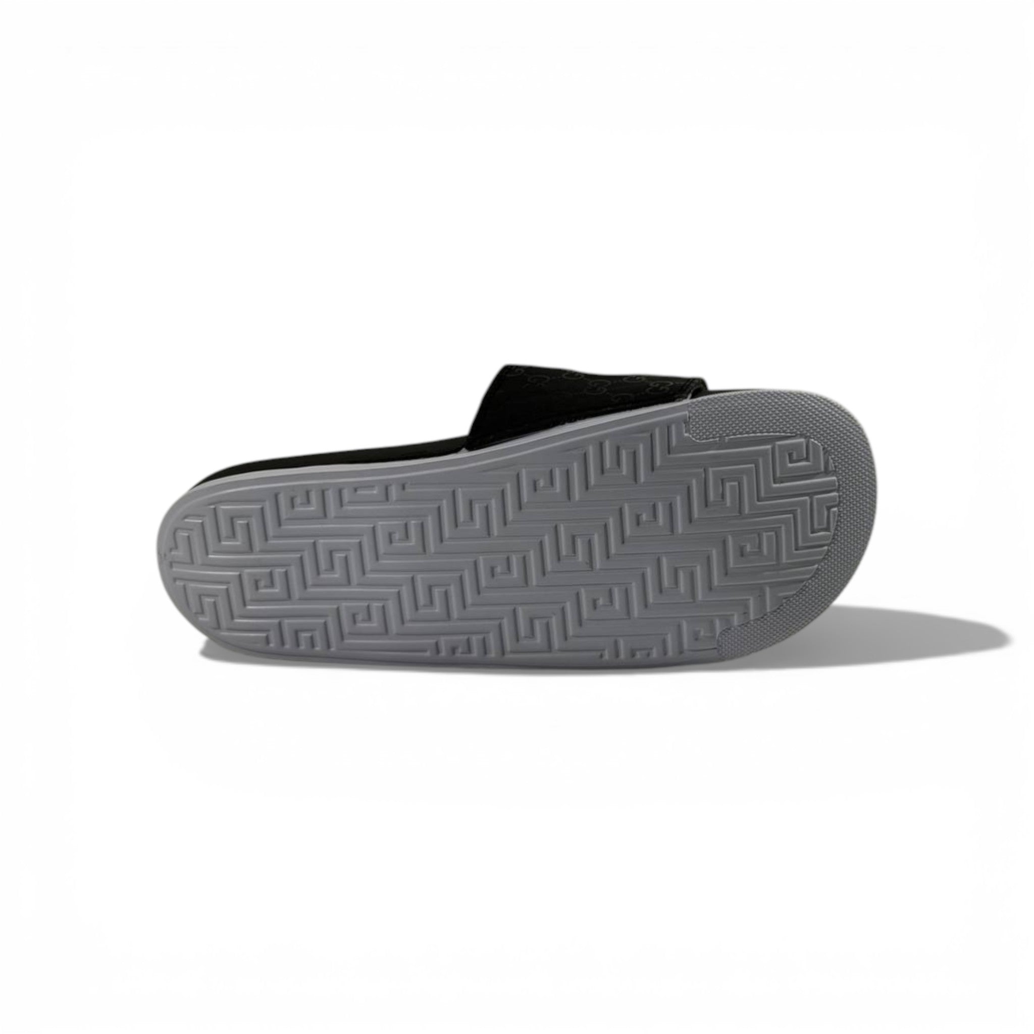 π€ GUCCI Signature Slides β Black Logo Edition β¨