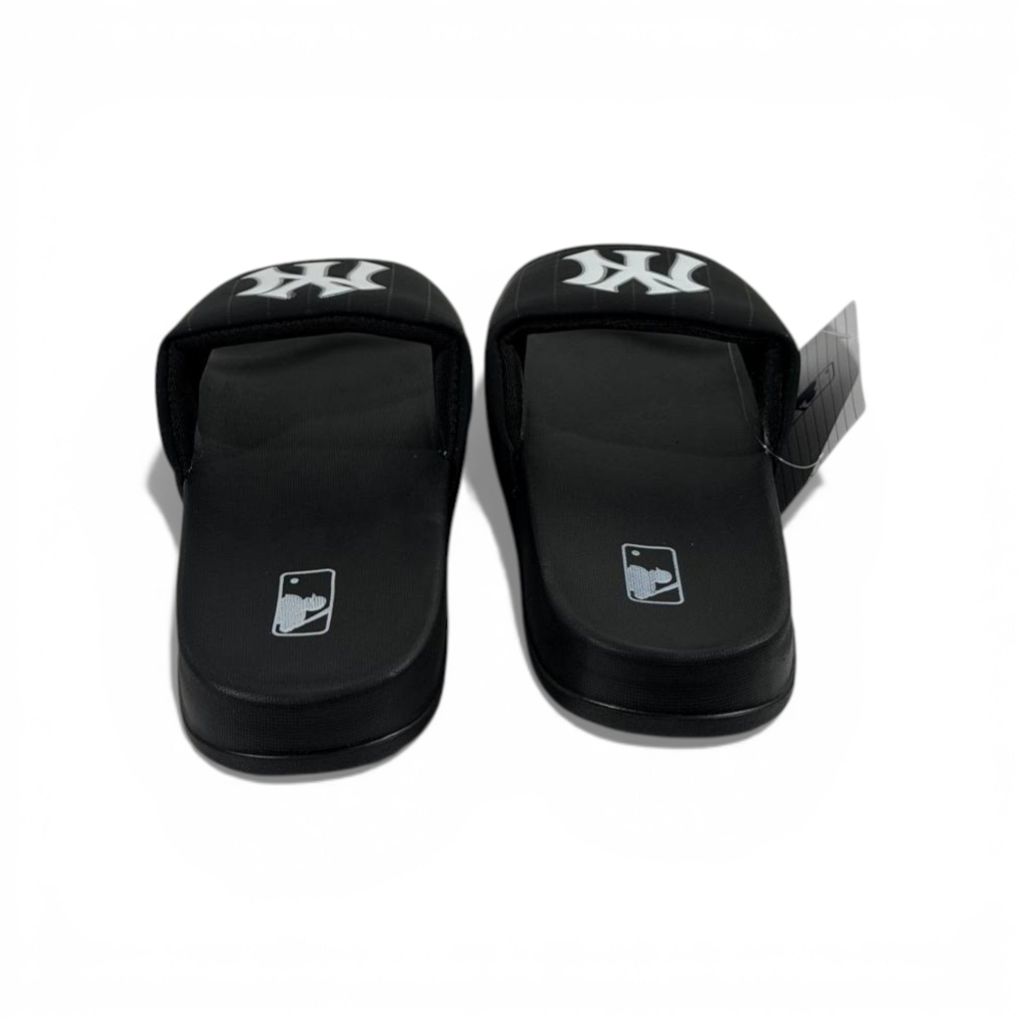 ⚾ New York Yankees Black Slides – Classic Logo Edition 🖤🤍