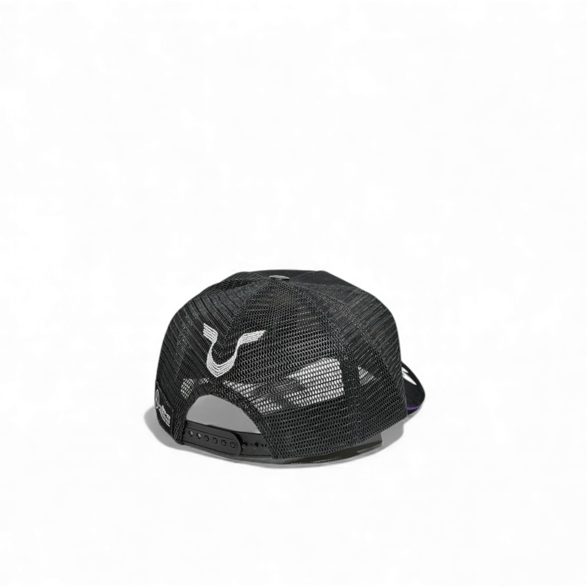 🧢 Mercedes-Benz Black Mesh Trucker Cap – Classic Star Logo Edition