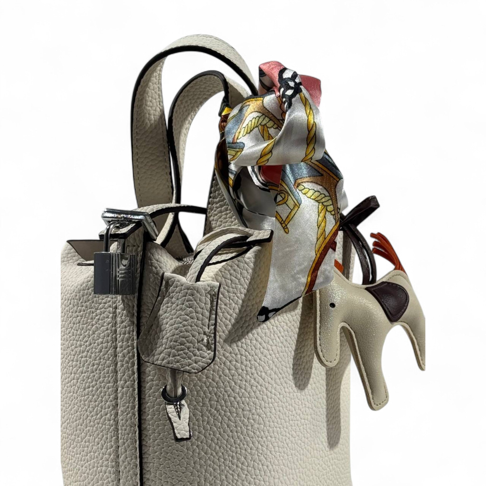 đ¤đ´ Hermès Style Beige Mini Handbag with Scarf, Horse Charm & Strap â¨