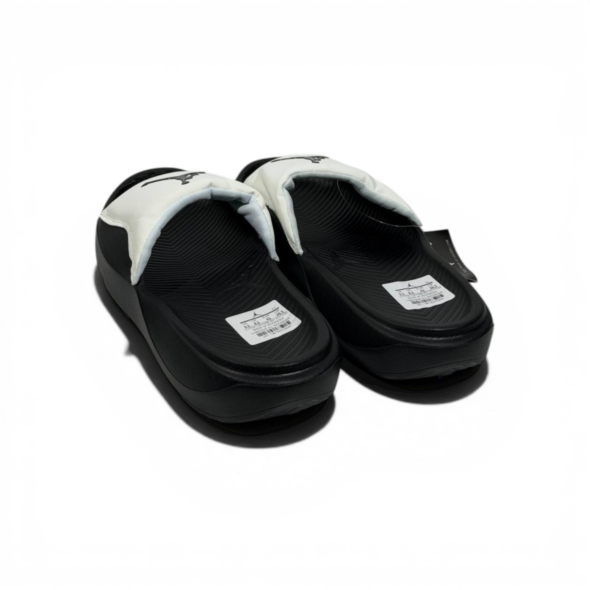 ⚫⚪ Air Jordan Mono Slides – Black & White Signature Comfort Edition