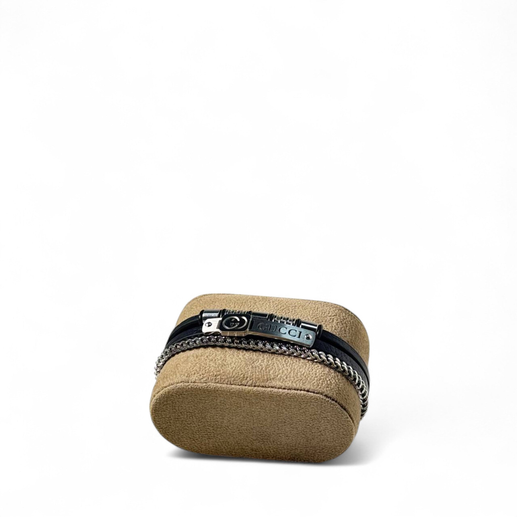 π€ Gucci Signature Leather Chain Bracelet β Silver Edition πβ¨