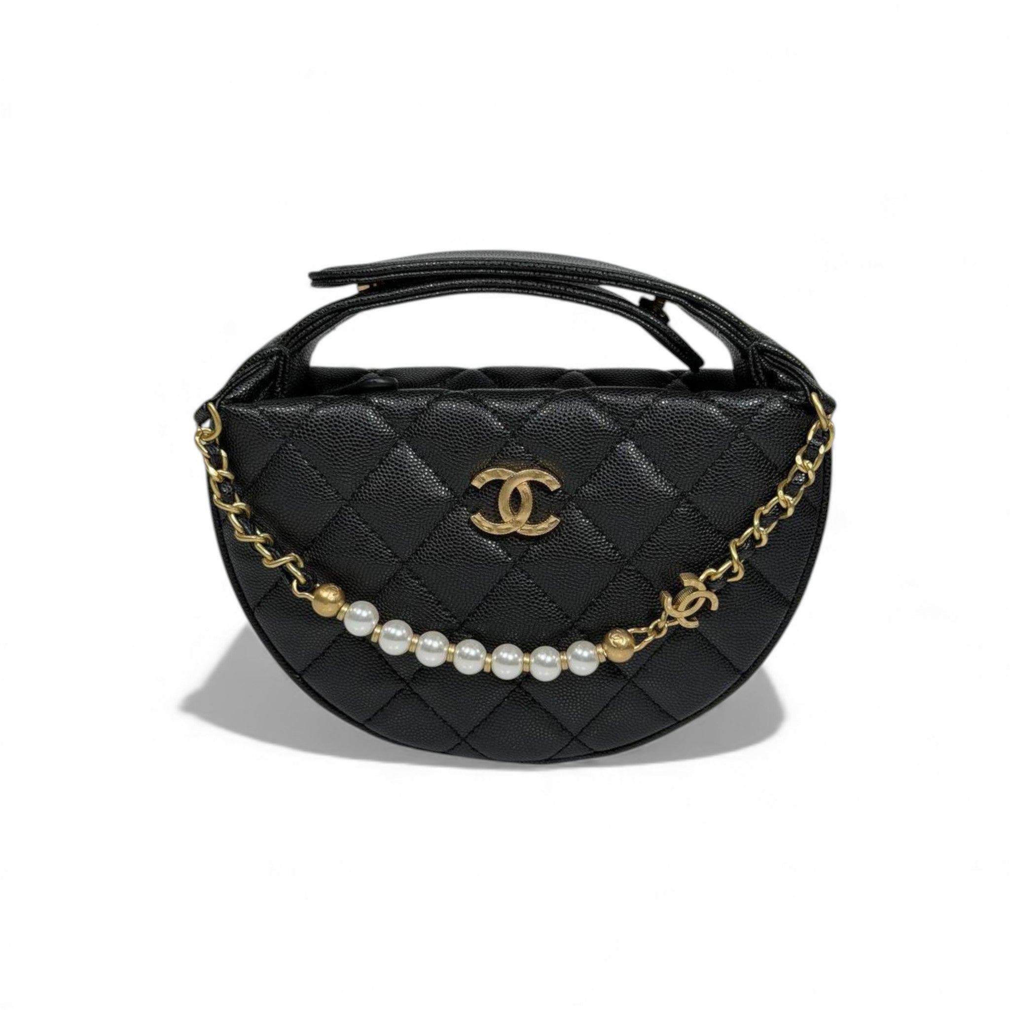 đ¤ Chanel Quilted Mini Bag with Pearl Chain đ¤â¨ | Timeless Luxury