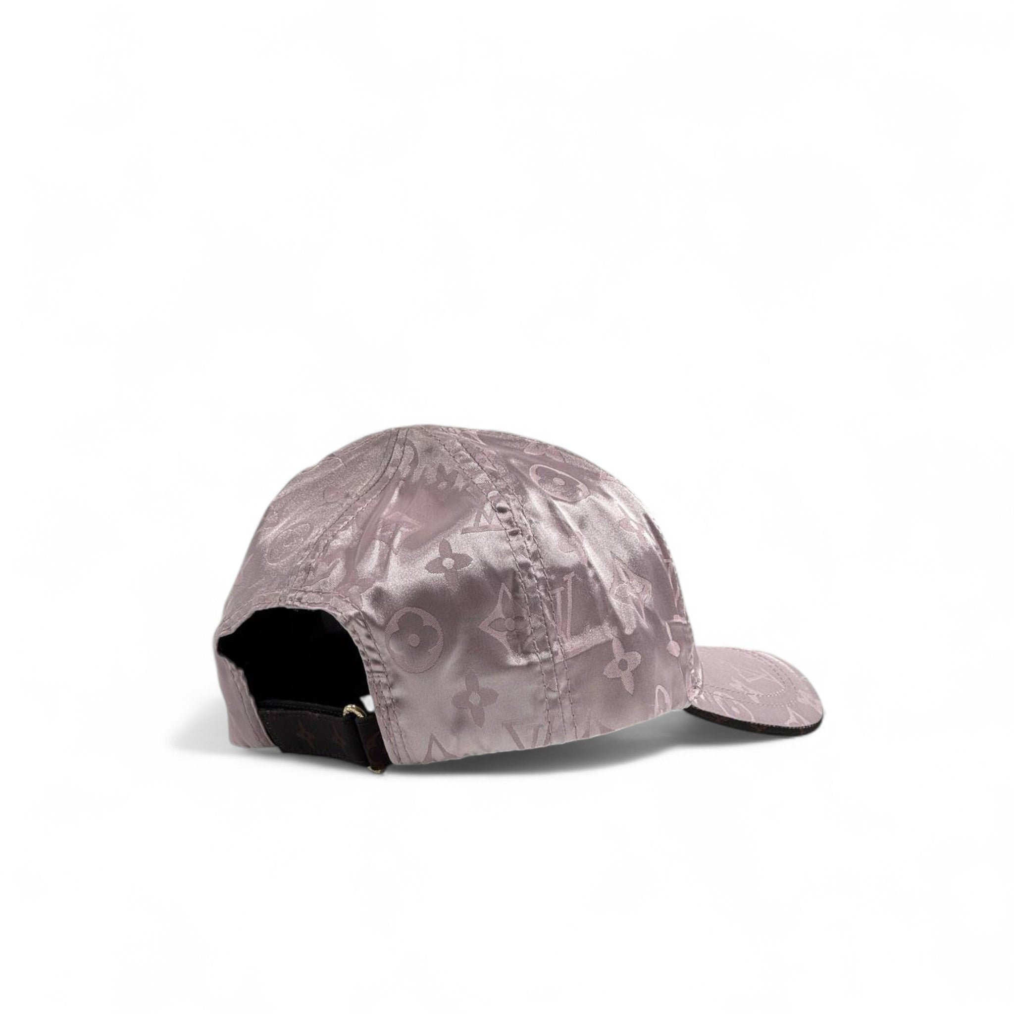 Louis Vuitton Monogram Pink Cap – Luxury Streetwear Icon 🧢✨