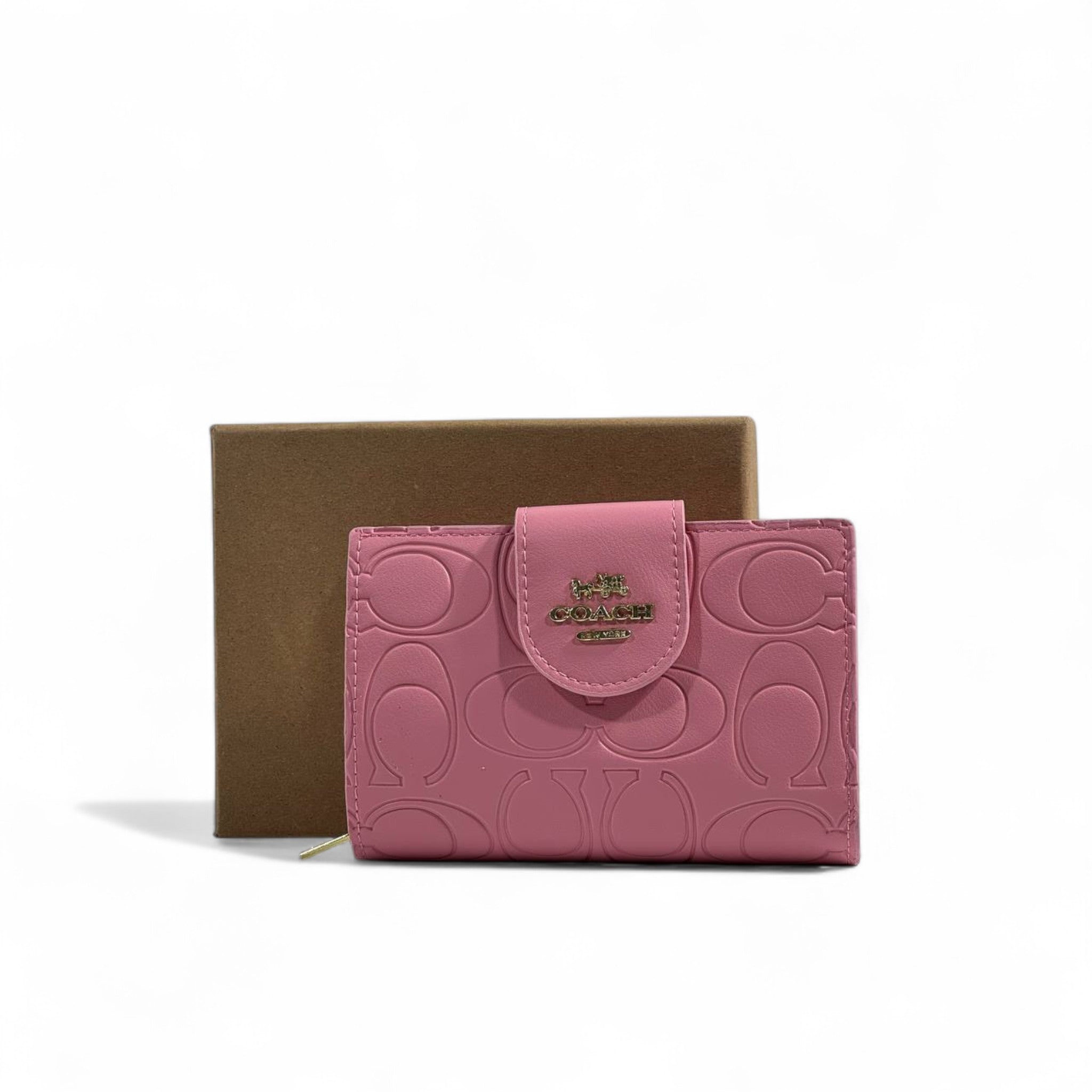 💖 Coach Signature Pink Embossed Wallet – Chic, Playful & Feminine ✨