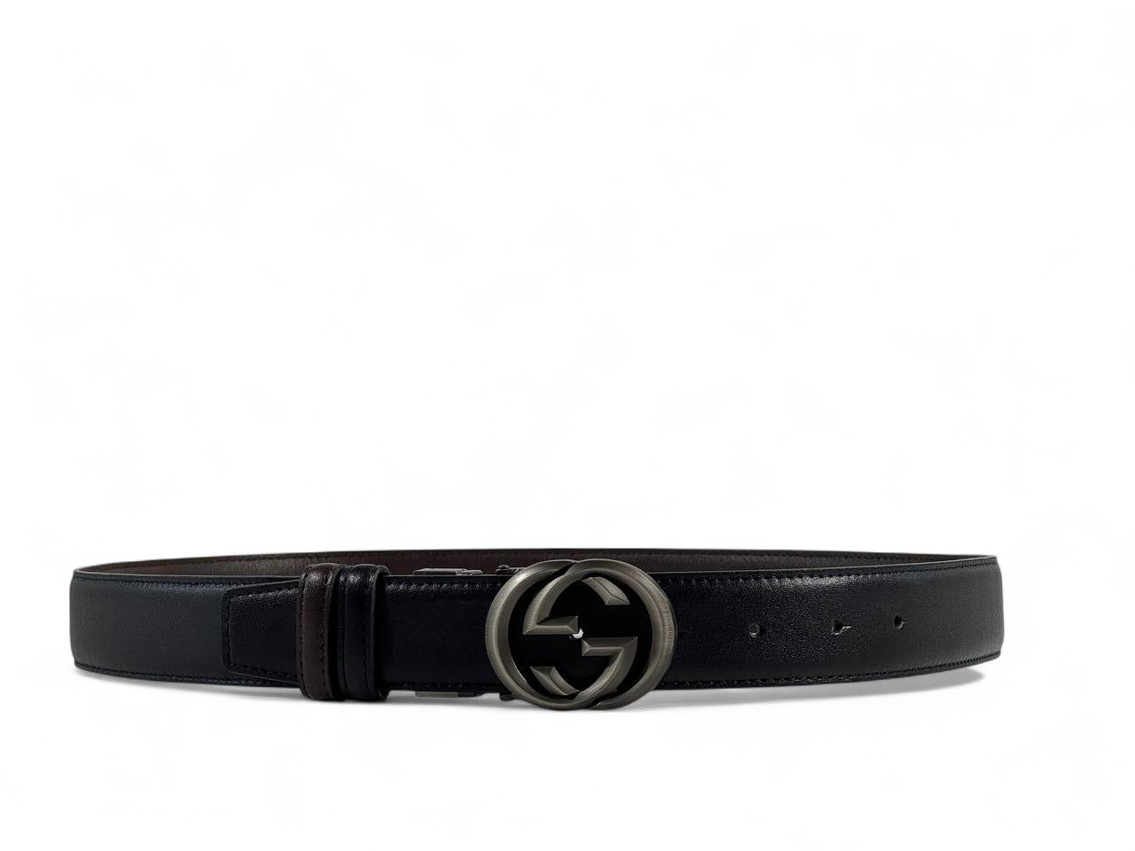 Gucci Black Leather Belt with Iconic GG Buckle – 110CM 🖤✨