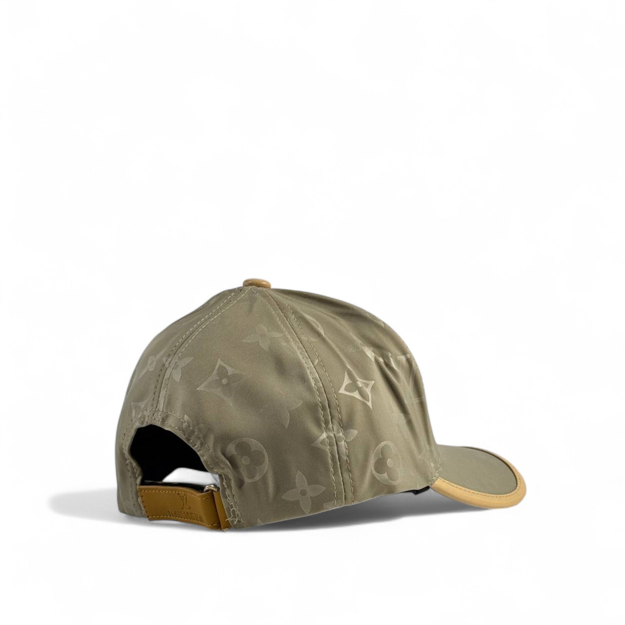 Louis Vuitton Beige Monogram Cap – Classic Luxury 🥂🖤