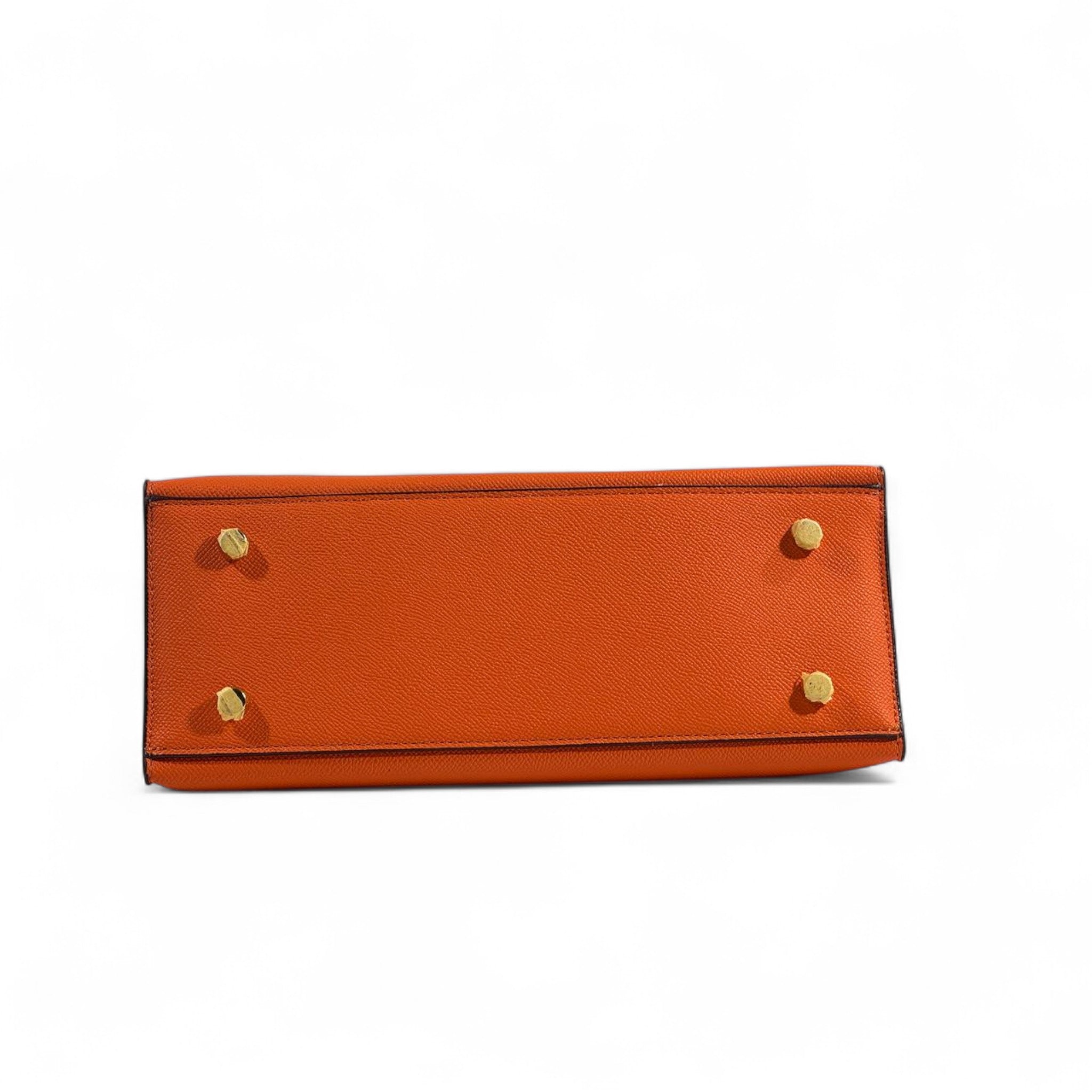 Hermès Kelly 28 Orange with Pegasus Rodeo Charm 🧡🐎✨