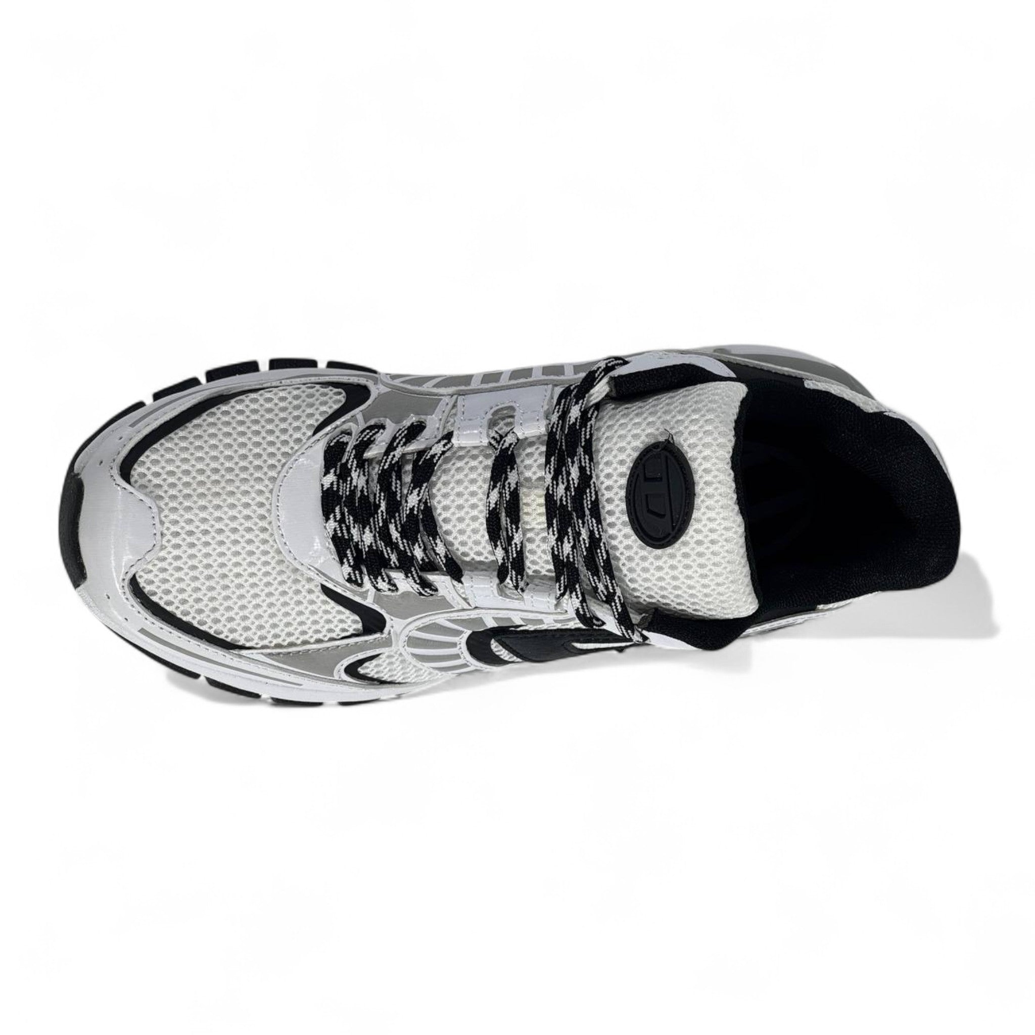 ✨ Diesel Silver/White Sneakers – Futuristic Streetwear Vibes