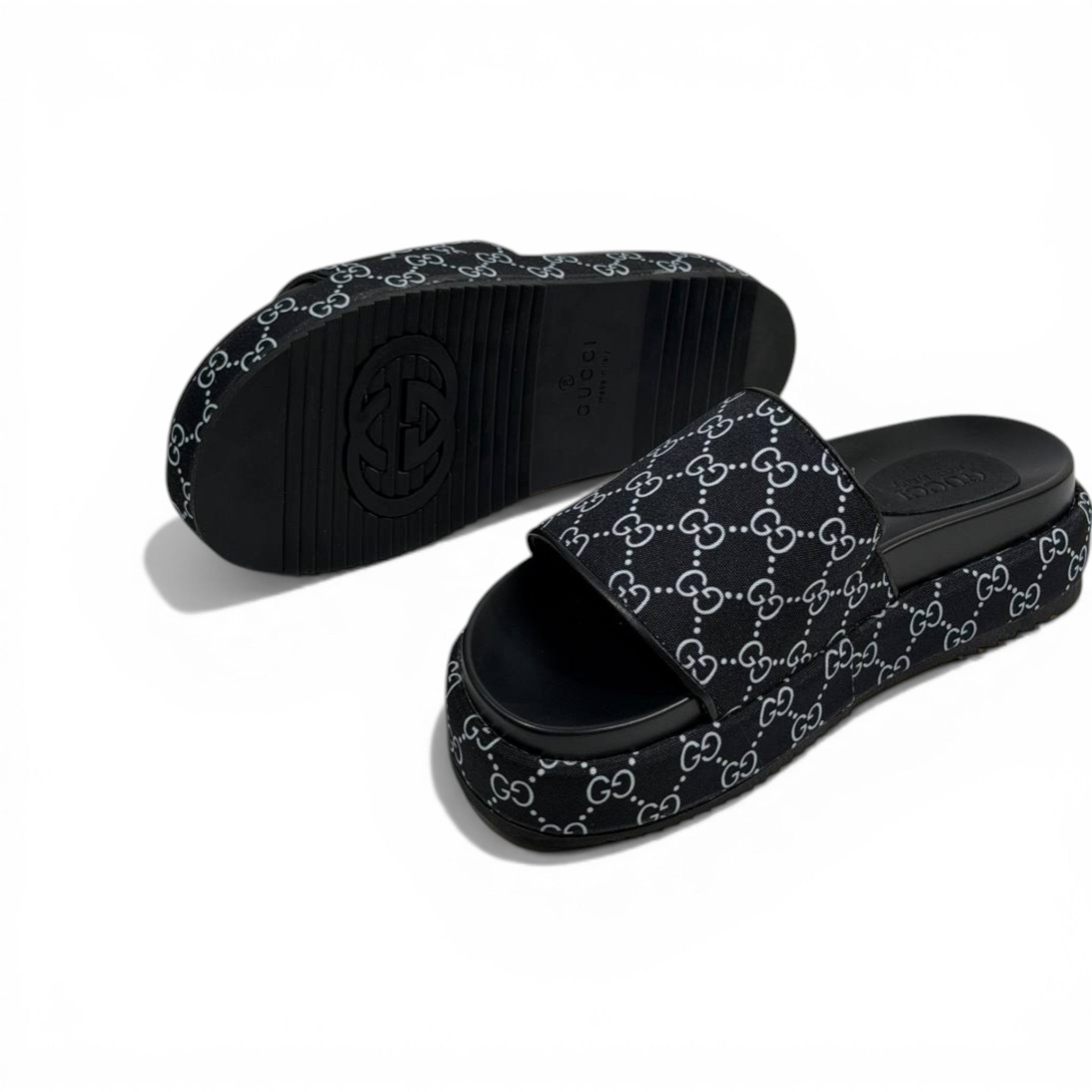 GUCCI Luxury Black Platform Slide Sandals – GG Monogram Statement & Premium Streetwear 👟✨
