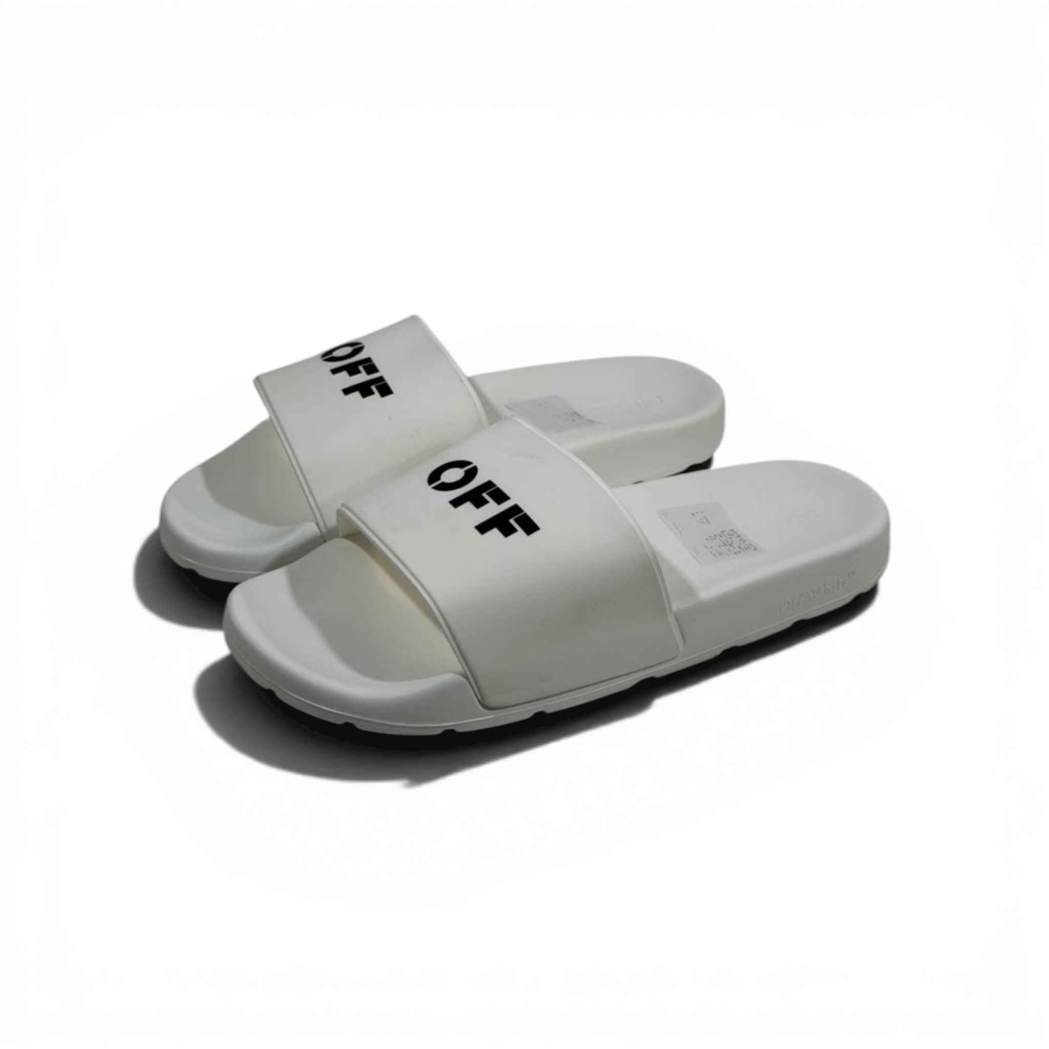 OFF-WHITE Luxury White Slide Sandals – Minimal Logo Design & Everyday Premium Comfort 👟✨