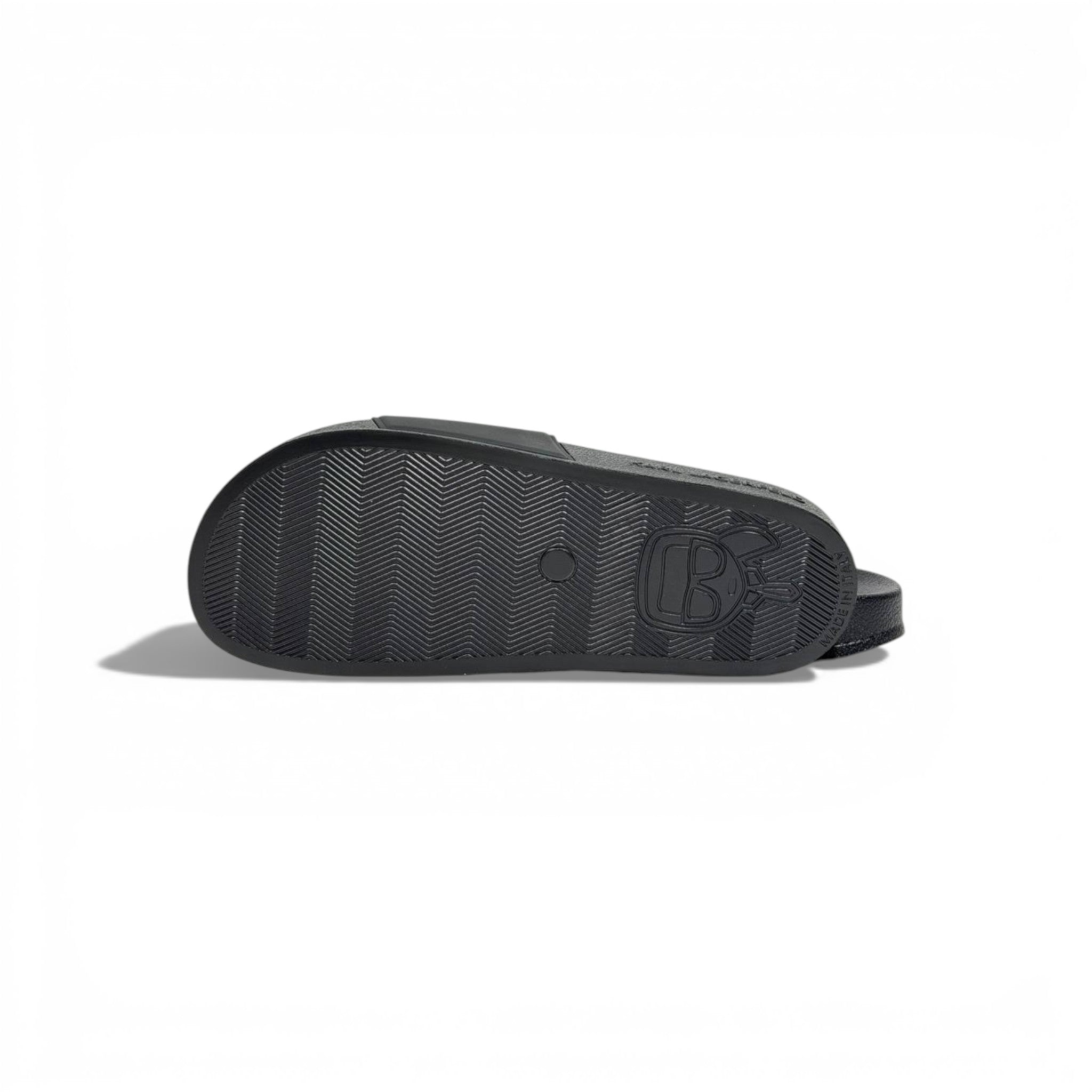π€ Karl Lagerfeld Ikonik Logo Slide Slippers β Black Statement Style
