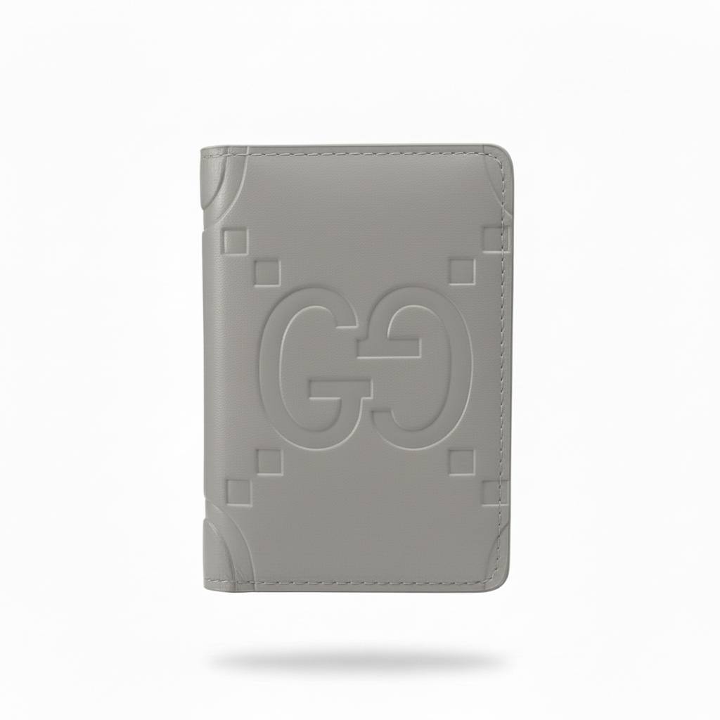 GUCCI Embossed white Card Holder π©Άβ¨ | Minimal Luxury Everyday Essential