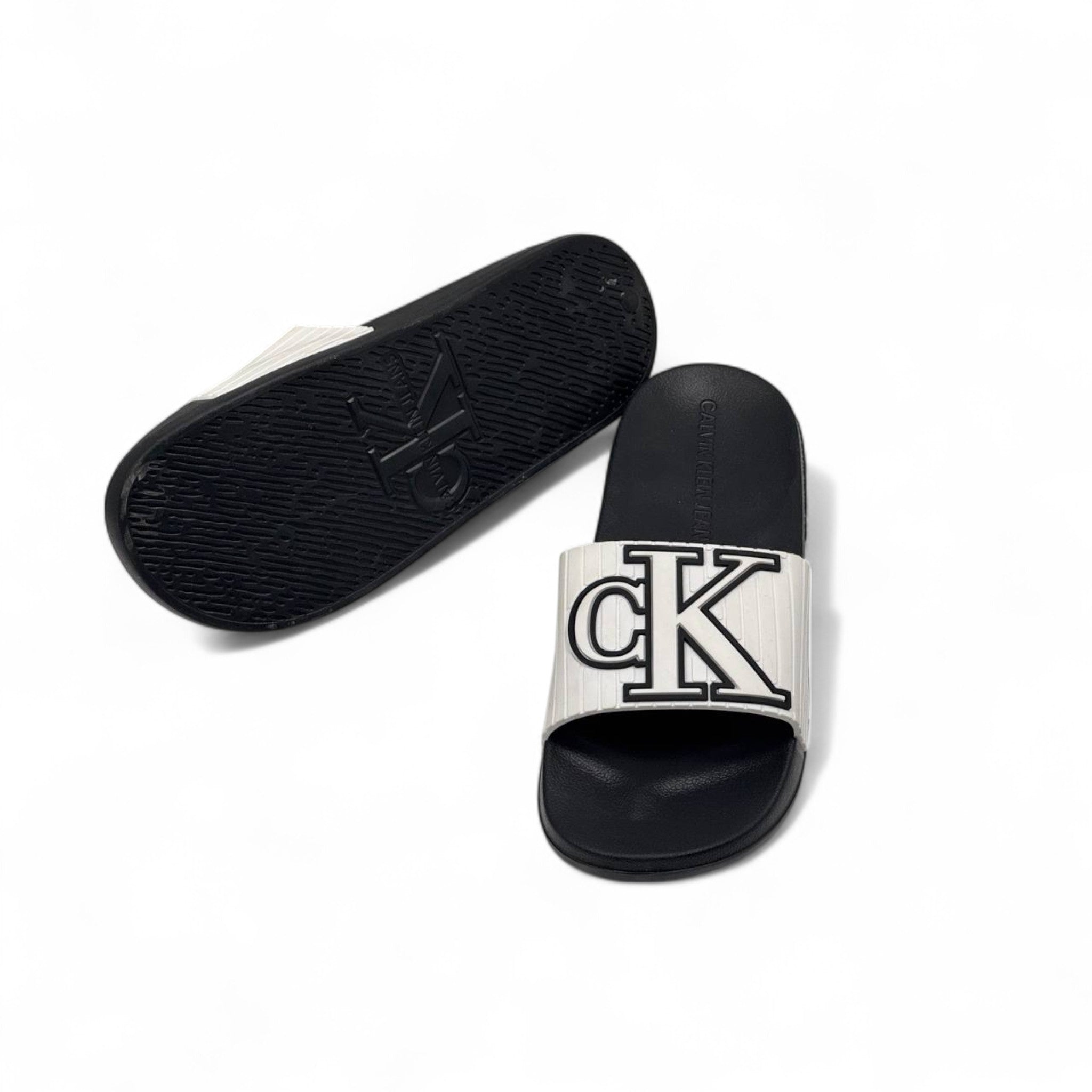 Calvin Klein Jeans Embossed CK Slides – Ivory & Black