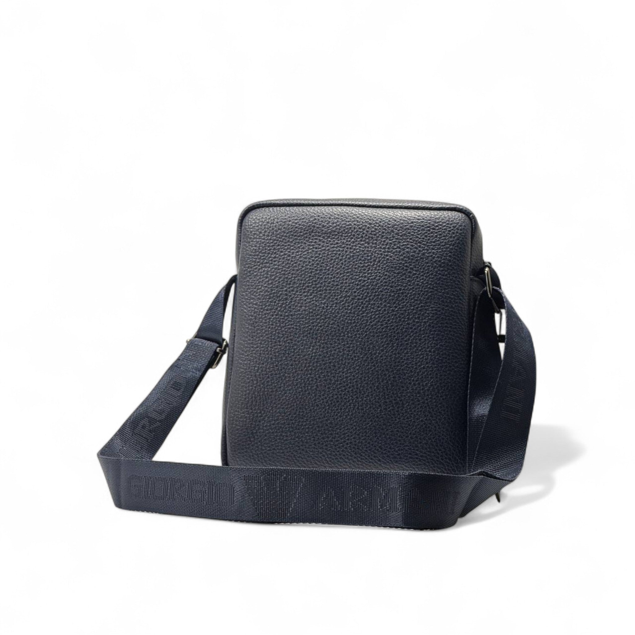 ๐ Armani Exchange Navy Leather Crossbody Bag โ Bold. Refined. Iconic.
