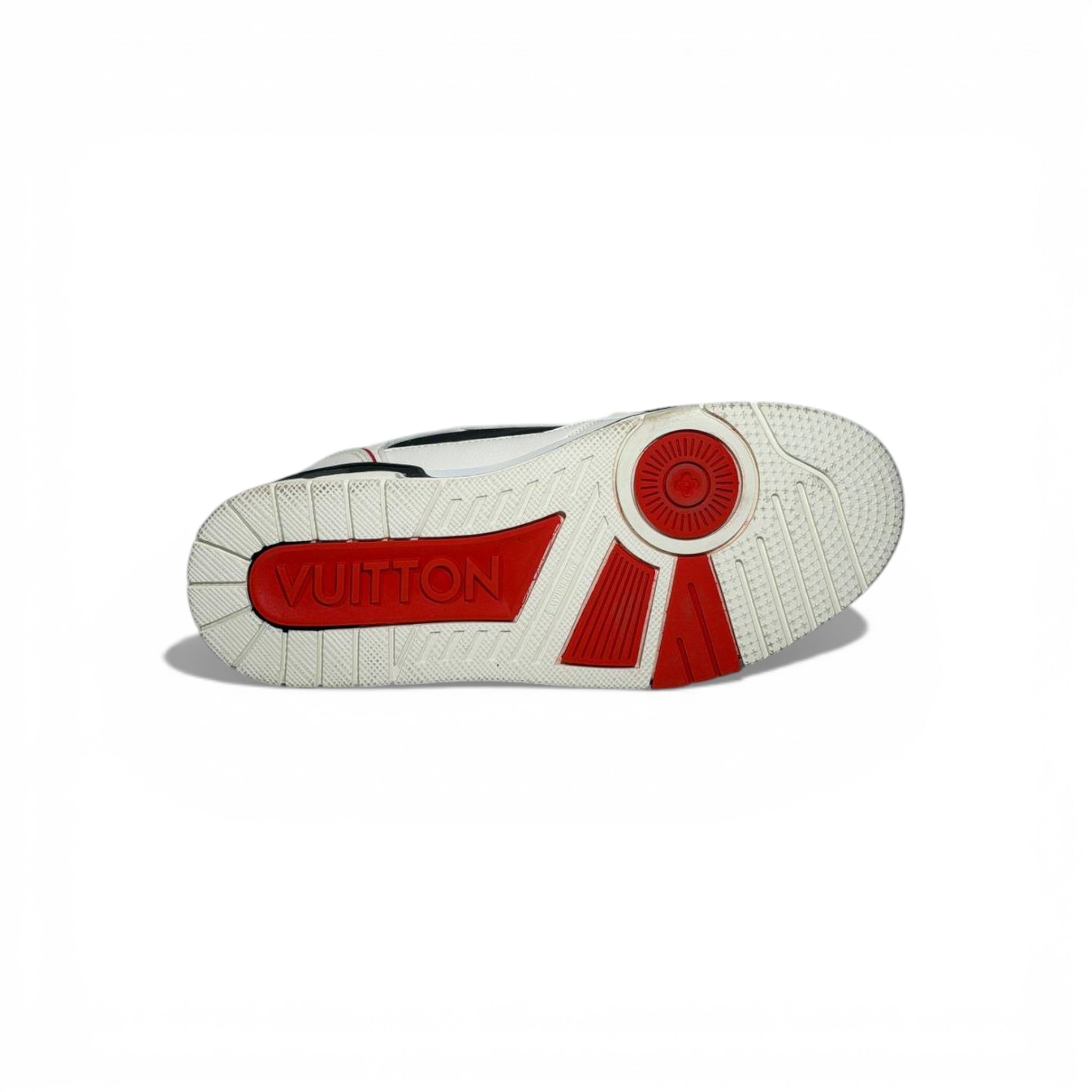 🔥 Louis Vuitton Luxury Low-Top Sneakers – Black, White & Red Iconic Style 👟❤️🔥