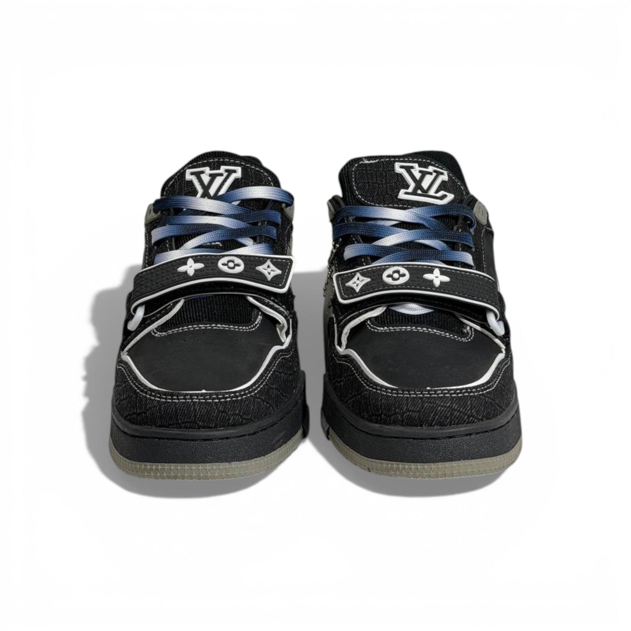 π€π₯ Louis Vuitton Luxury Low-Top Sneakers β Black Monogram Street Edition πβ¨