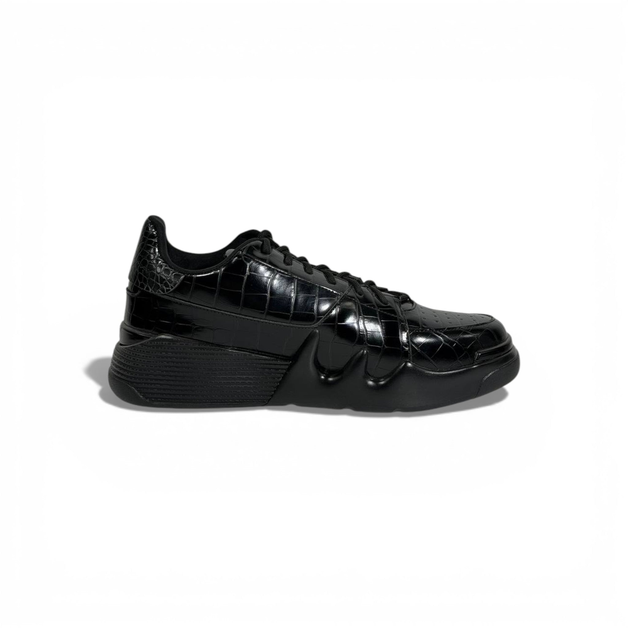 🖤✨ Giuseppe Zanotti Luxury Sneakers – All-Black Croc-Embossed