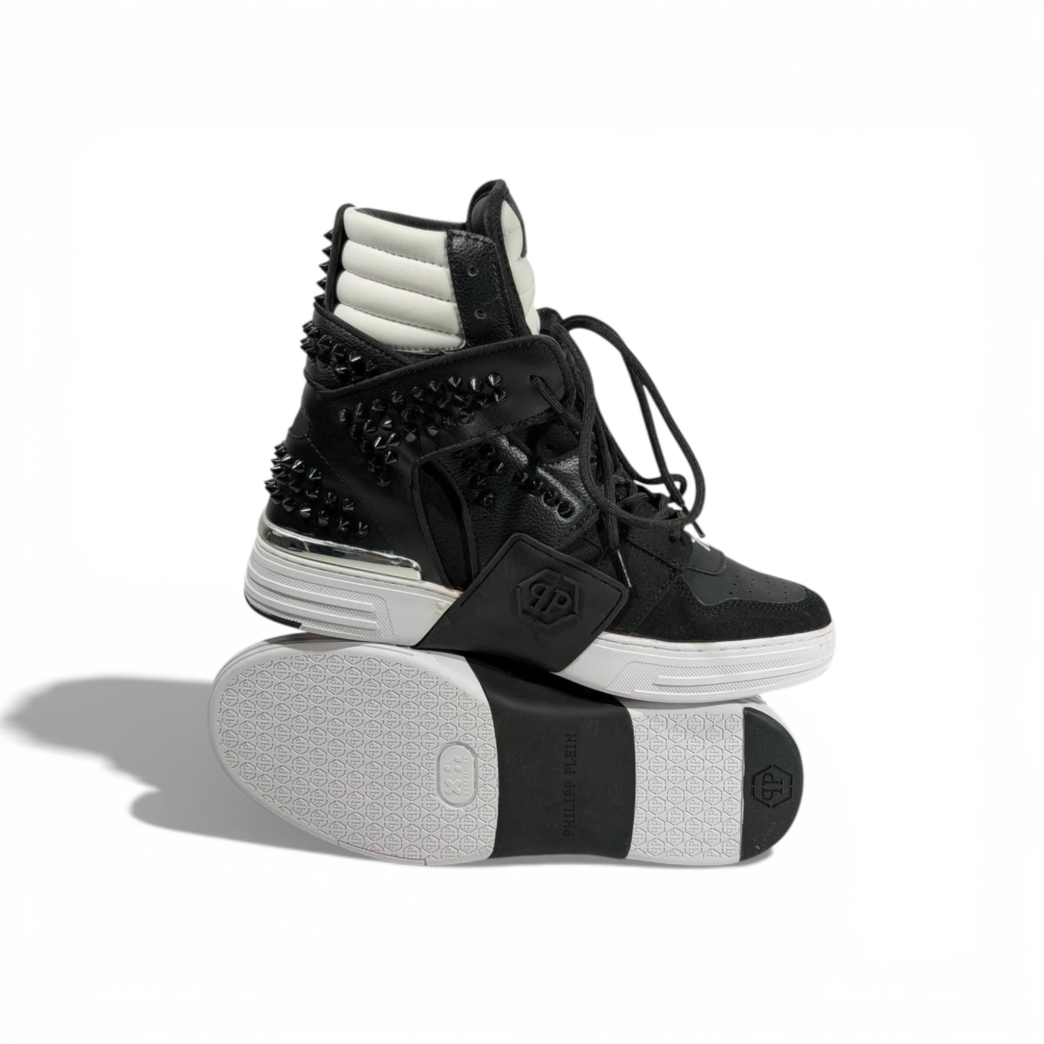 π Philipp Plein Black & White Studded High-Top Sneakers β Bold Luxury Statement π€π€π₯