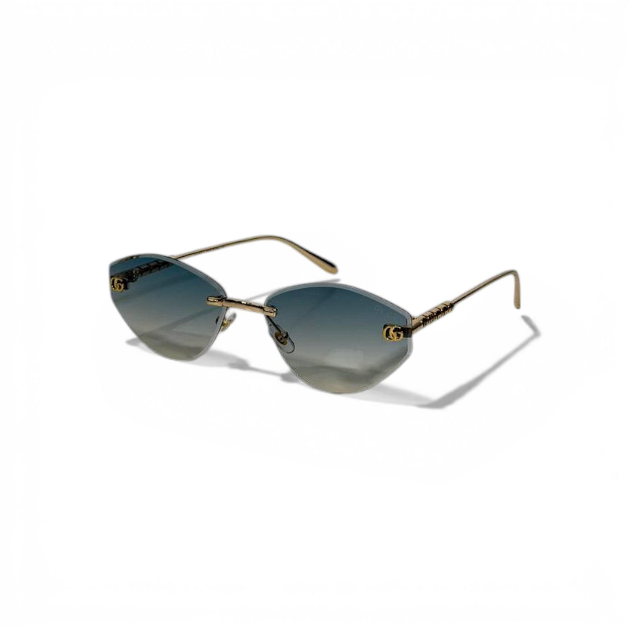 🕶️ Gucci Rimless Sunglasses – Gold Iconic Elegance ✨💛