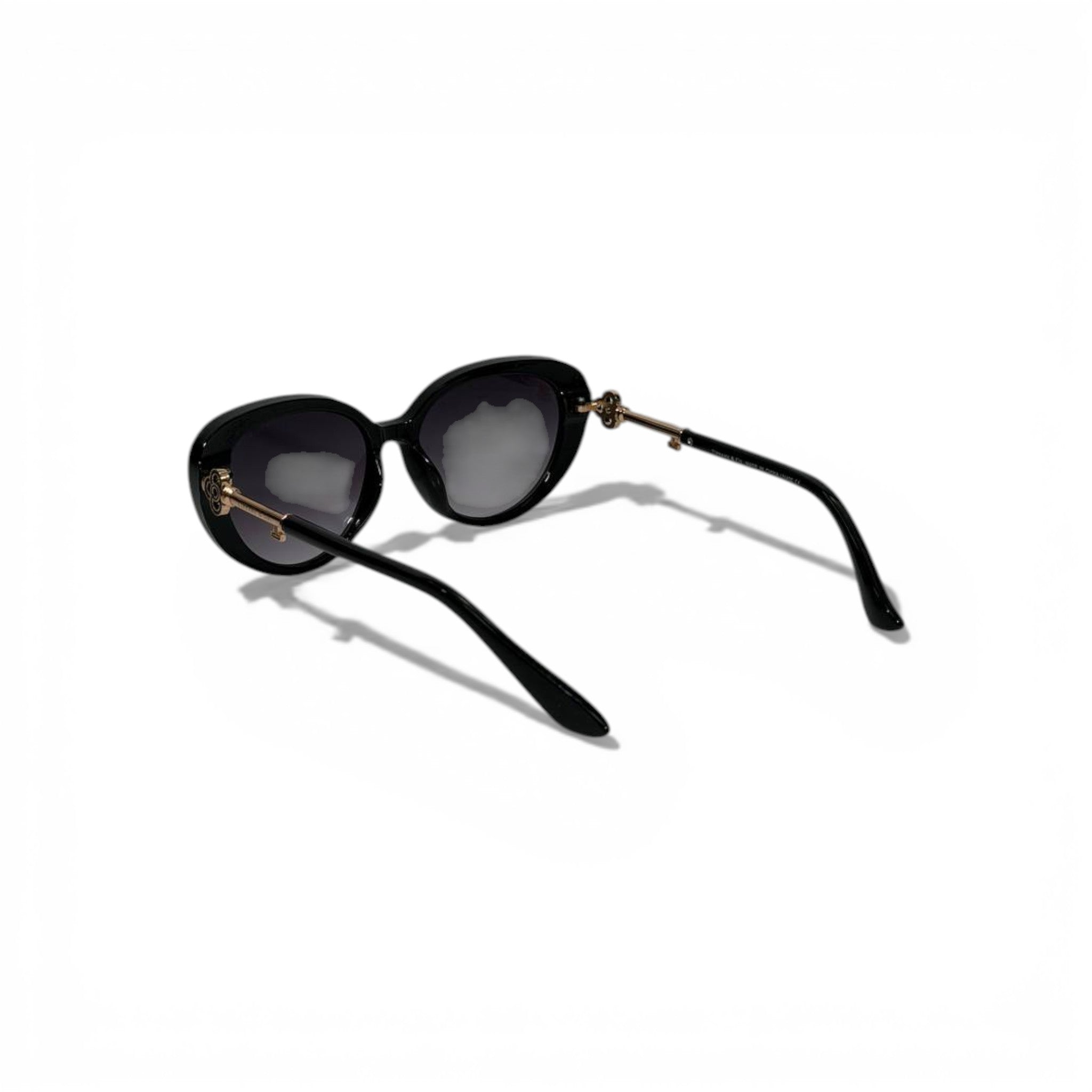 🕶️✨ Tiffany & Co. Black Oversized Sunglasses with Gold Key Detail ✨🕶️