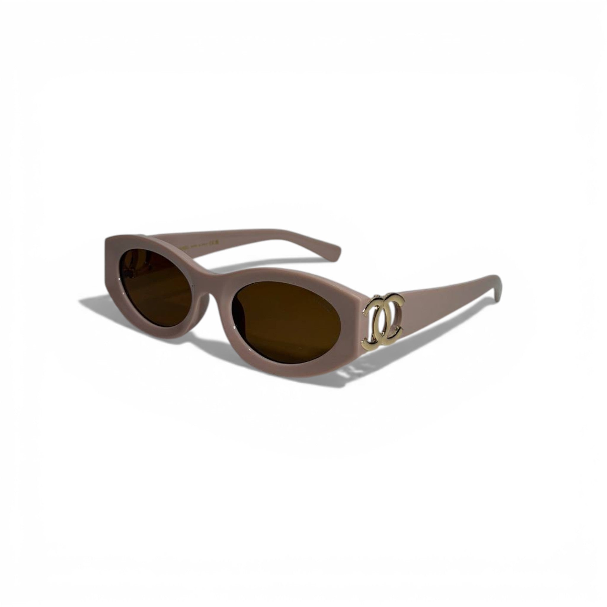πΆοΈπ€ Chanel Oval Sunglasses with Gold CC Logo π€πΆοΈ