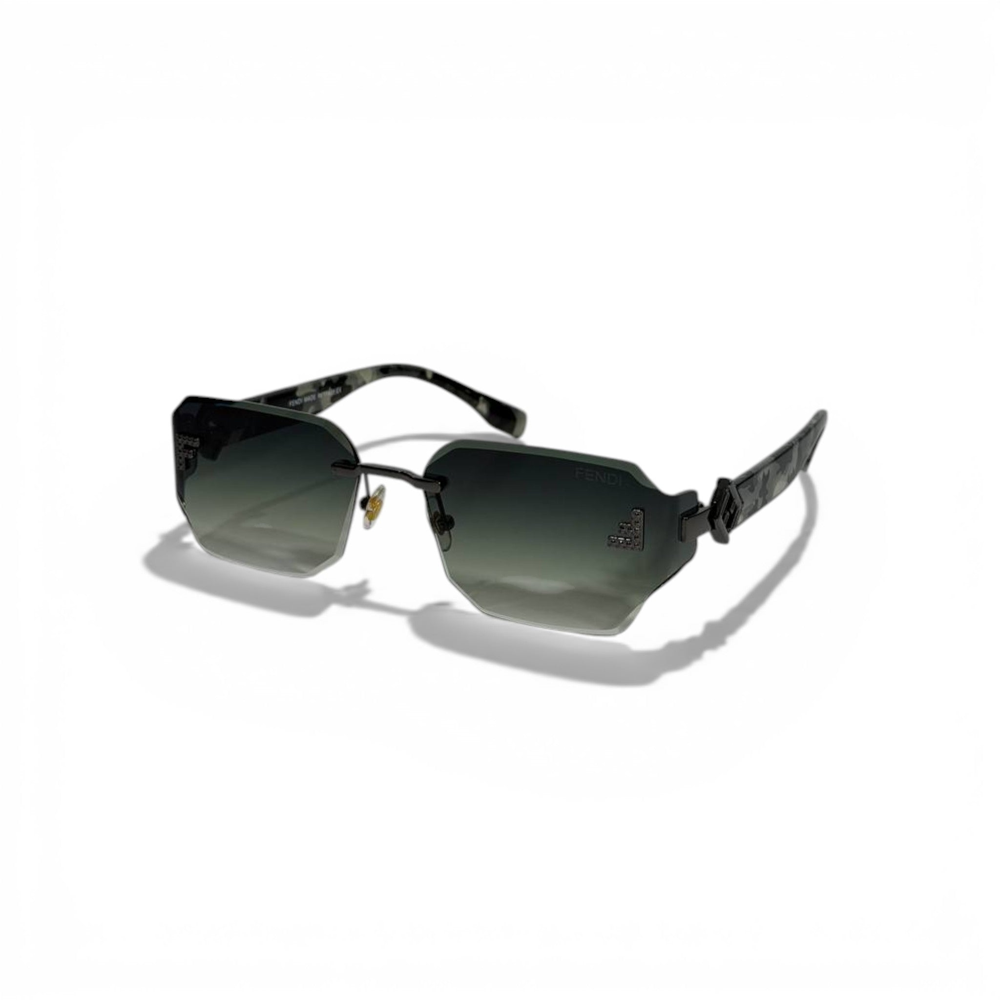🕶️🖤 Fendi Geometric Gradient Sunglasses with Signature Logo 🖤🕶️