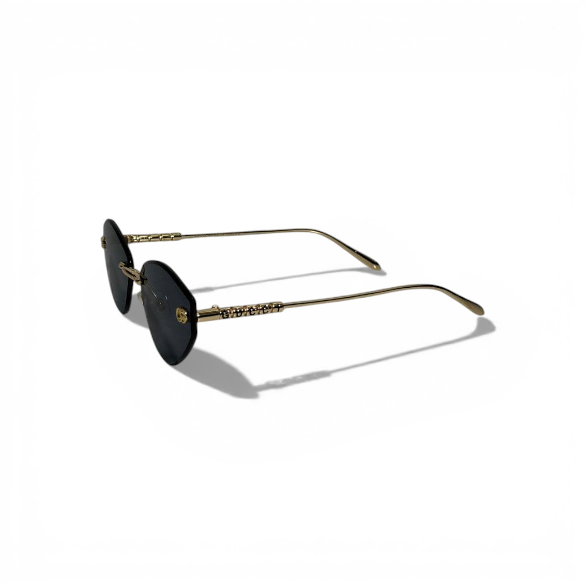 Gucci Rimless Oval Sunglasses – Black Lens with Gold Minimal Luxury 🕶️✨