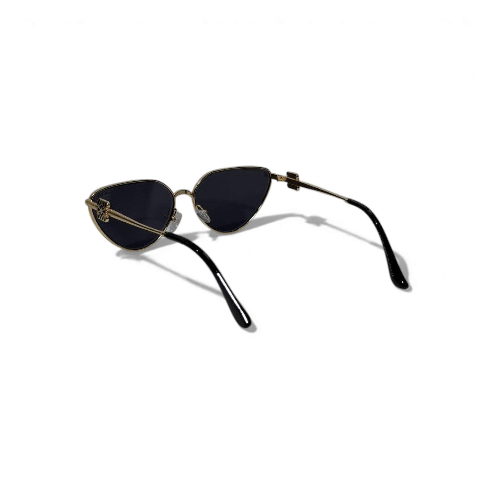 Loewe Oval Sunglasses โ Black Lens with Gold Artistic Detail ๐ถ๏ธโจ