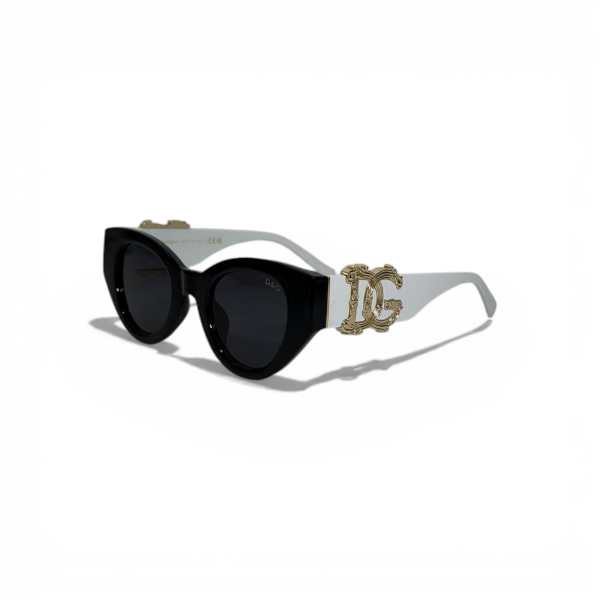 DOLCE GABBANA Black Cat Eye Sunglasses White Frame Gold Logo ๐ค๐คโจ๐